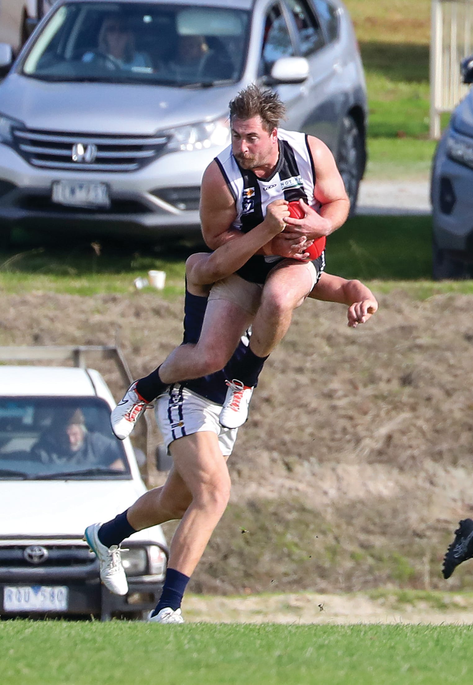 Thirty point victory for Poowong