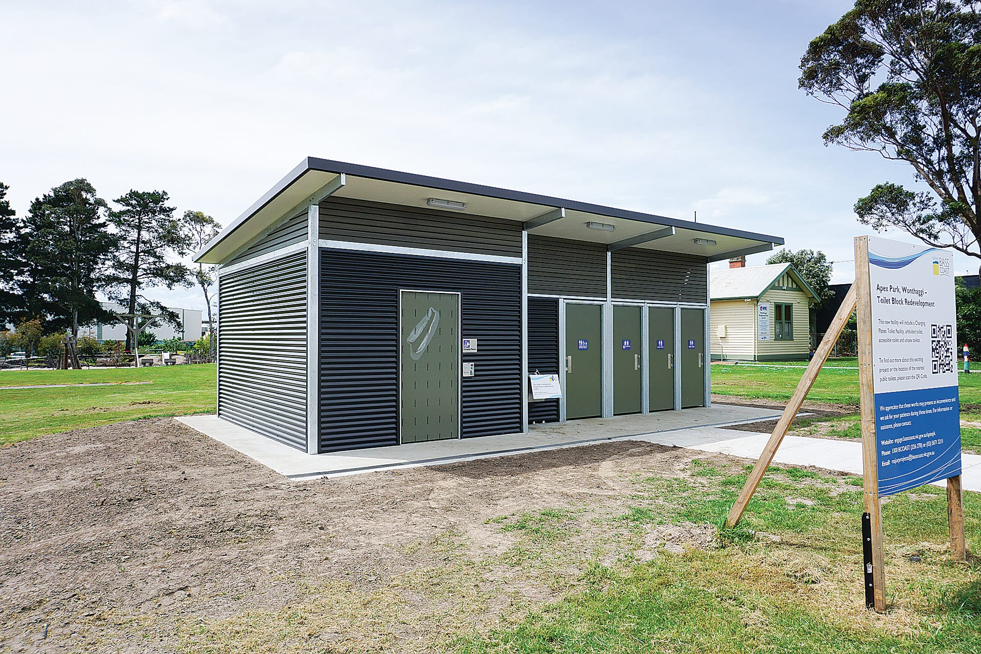 New dunnies set to go in at Apex Park