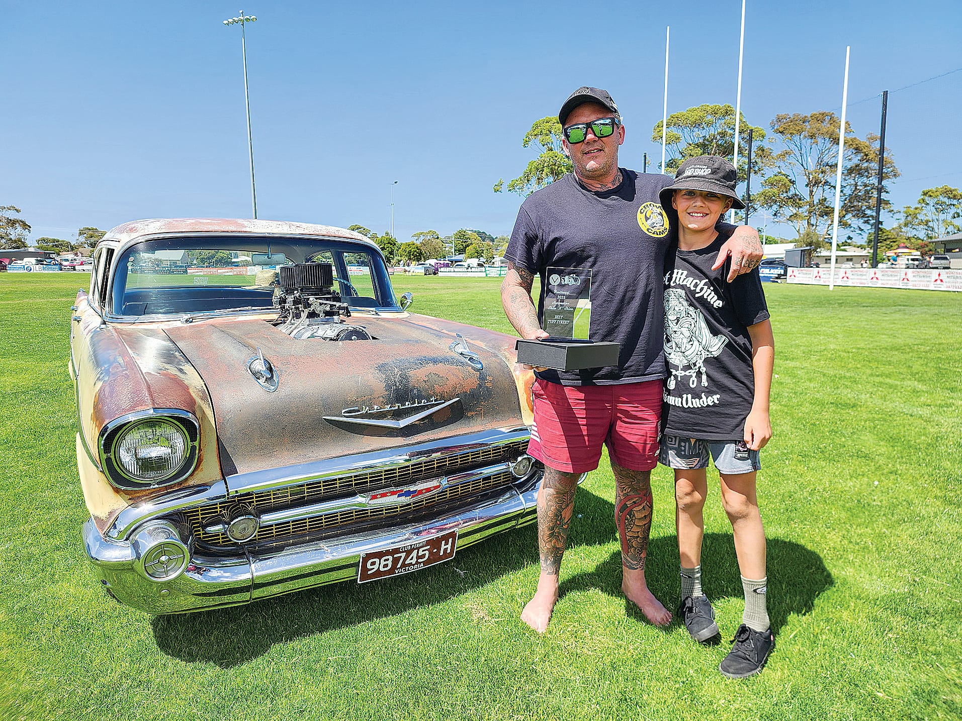 Nerrena’s Andrew with his son Tyson landed the Best Tough Street on Sunday. C21_0425