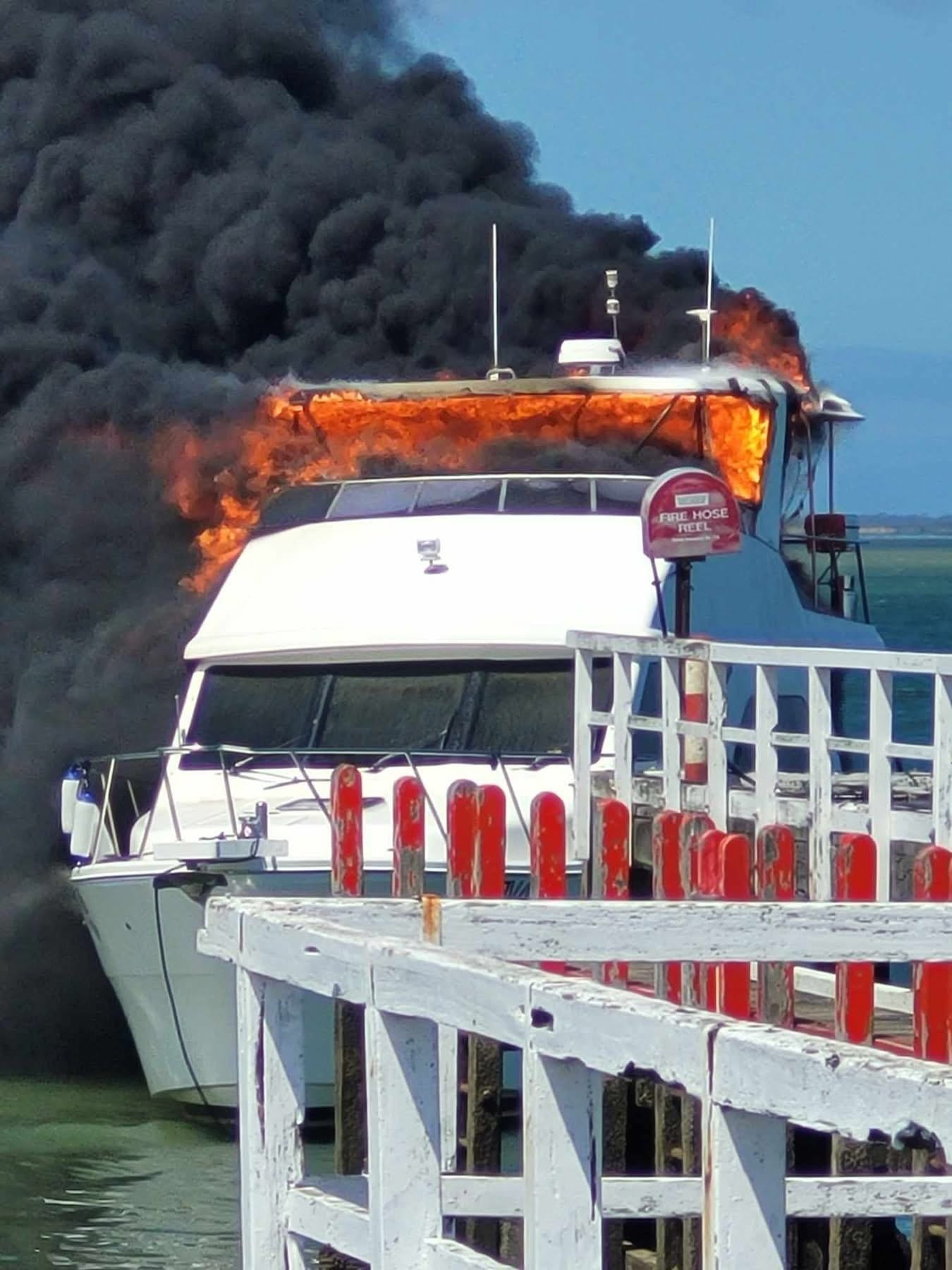 Port Welshpool boat fire, Wednesday, January 22. Photos supplied.