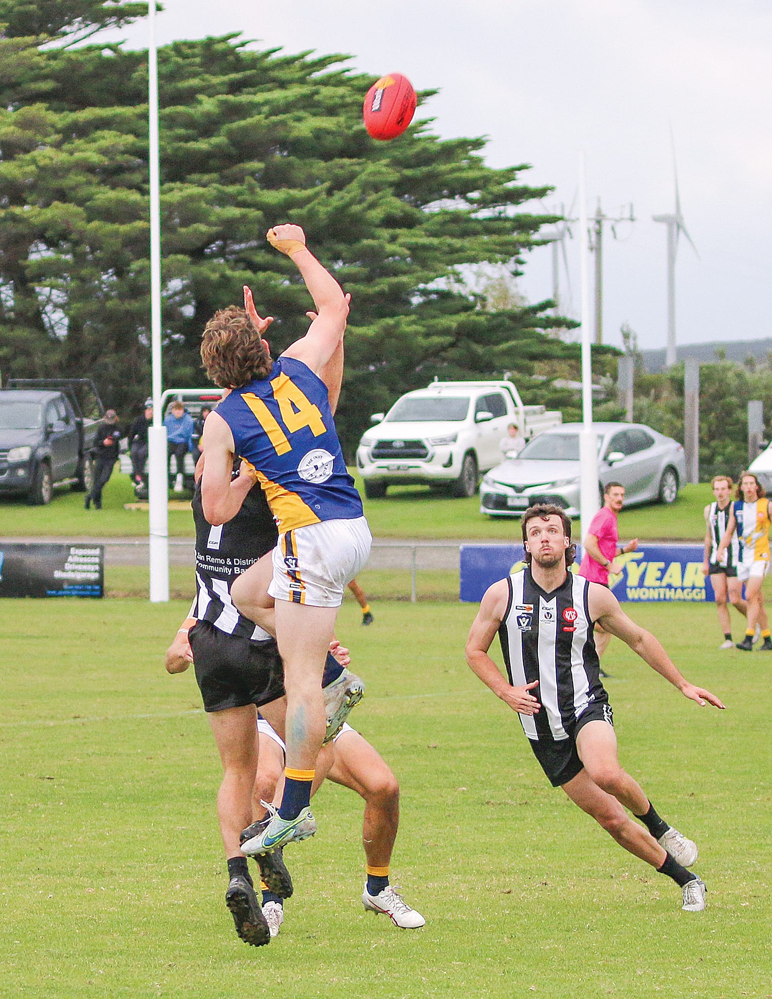 Jarvis Pryor for Inverloch punches it out of his Dalyston opponent’s hands. 