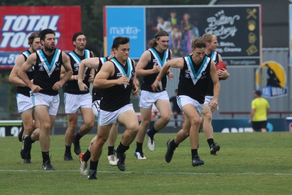 Top Gippsland footy teams face off
