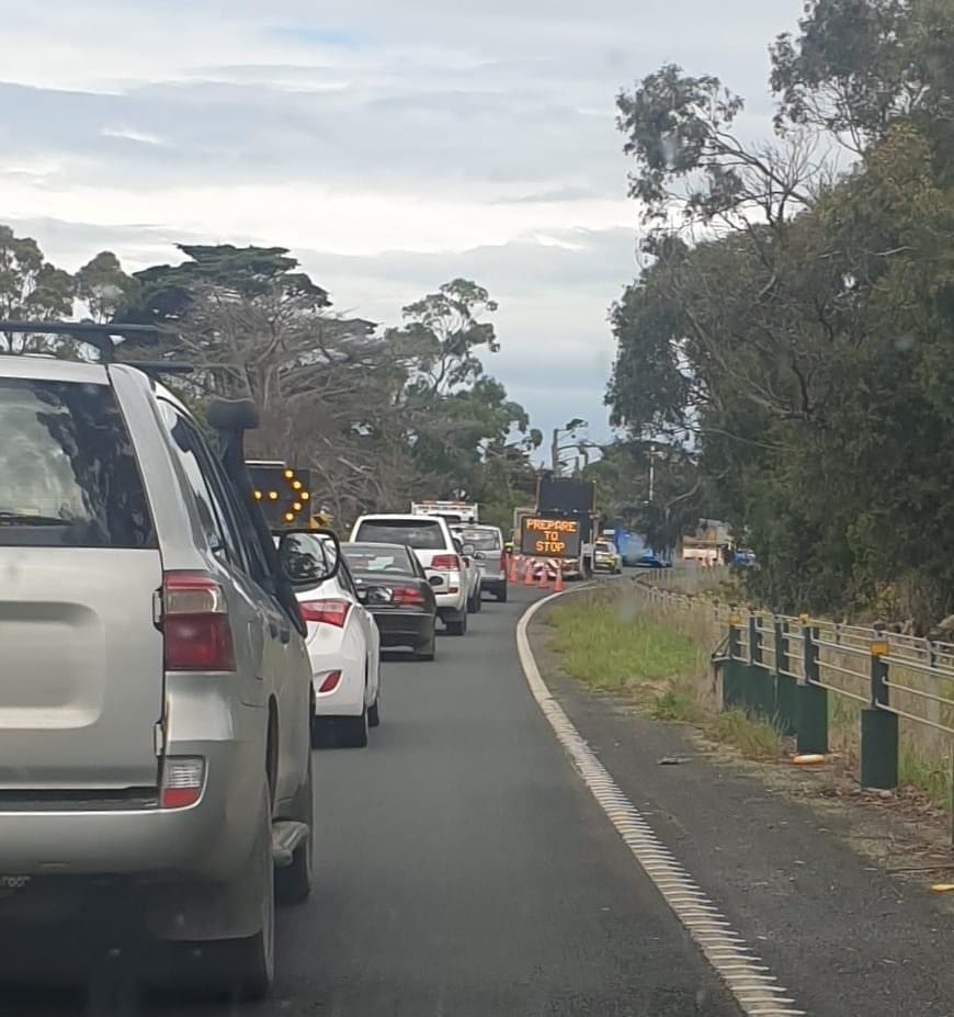 Police maintain mobile 'Ring of Steel'