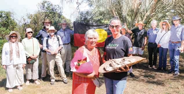 Emotional return of artefacts to Bunurong country