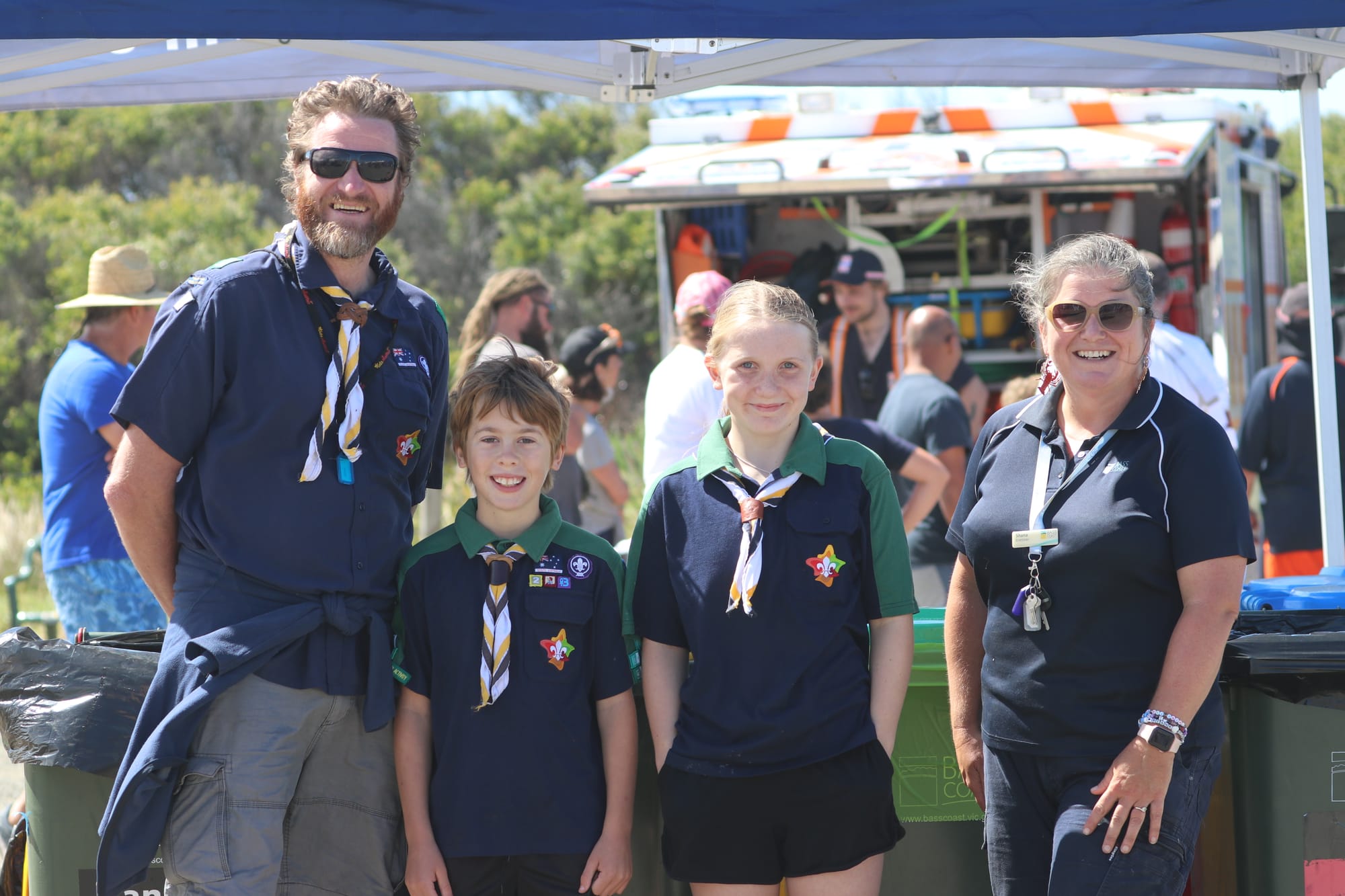 Phillip Island Scouts boots Steve Scott with Harvey and Hannah – volunteering as waste warriors with Shana Bremner of Bass Coast Shire Council. 
