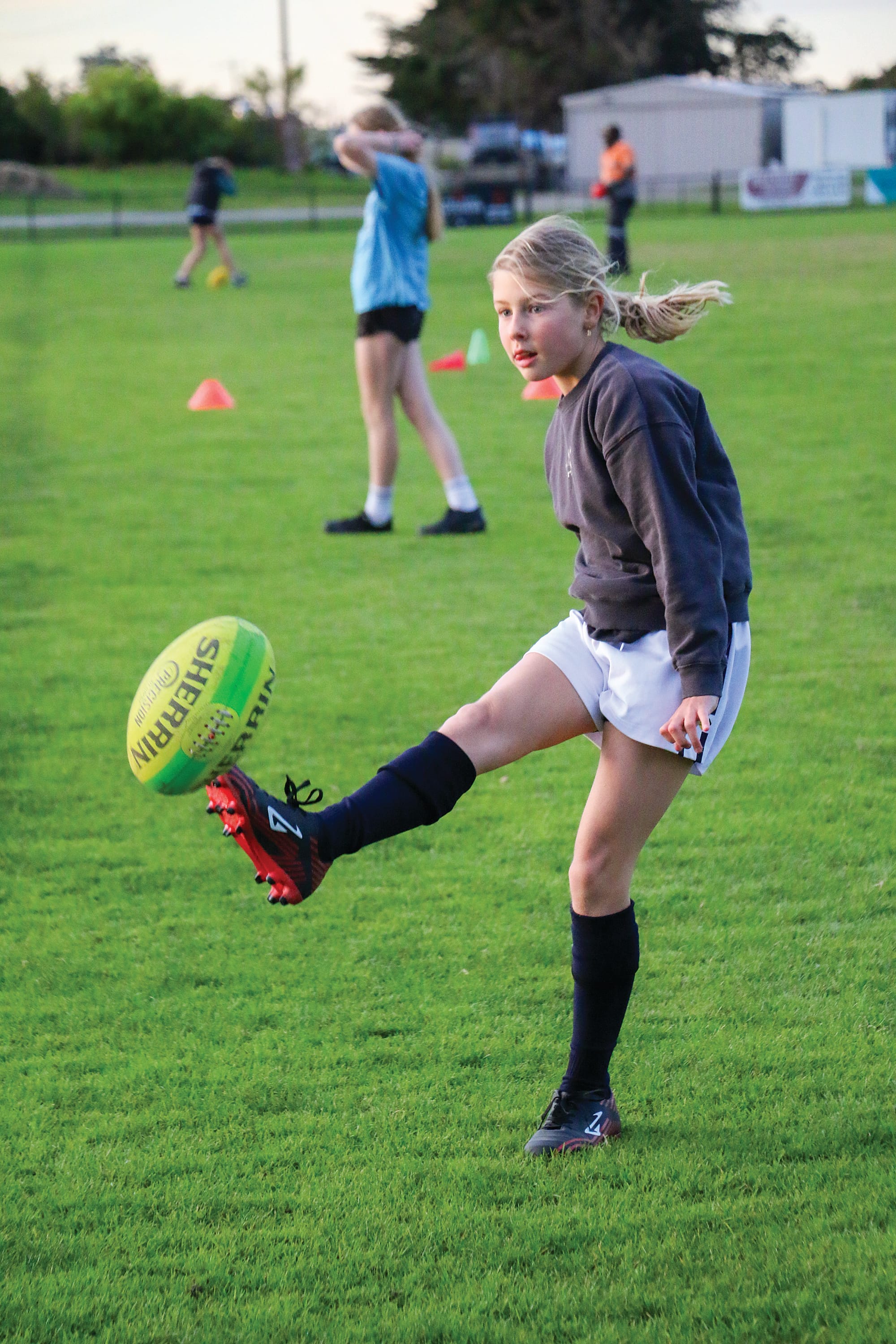 Scarlett Rennie at the first junior girls’ footy training session at Bass Recreation Reserve.