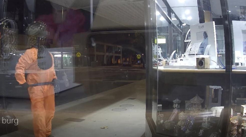 Police need help with Leongatha burglary