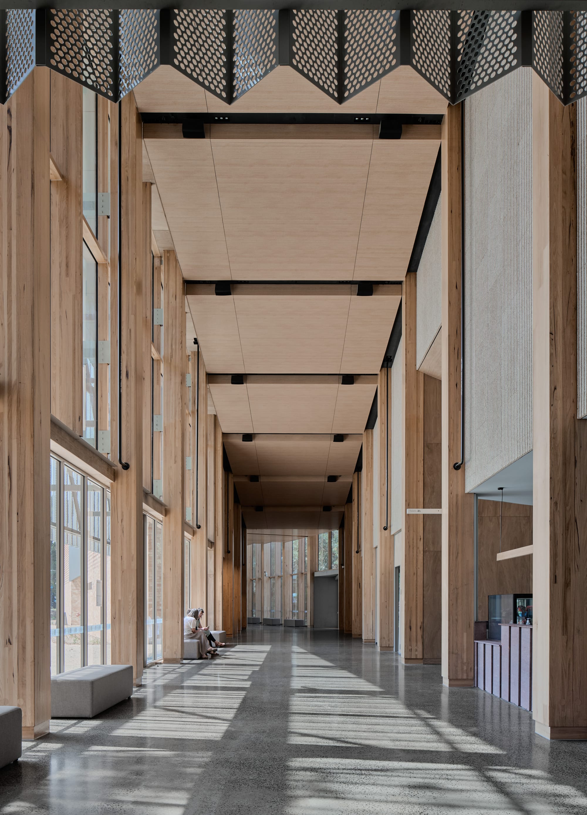 The building is designed to showcase the region’s rich history and culture to visitors. Photo: Berninneit, Jackson Clements Burrrows Architects, Peter Clarke.