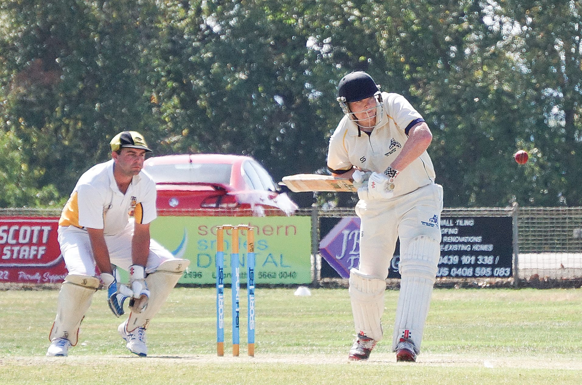 Koonwarra L/RSL’s Jason Kennedy keeps the bat steady during the final innings of day two to decide which team will progress to the grand final. Ns39_1224