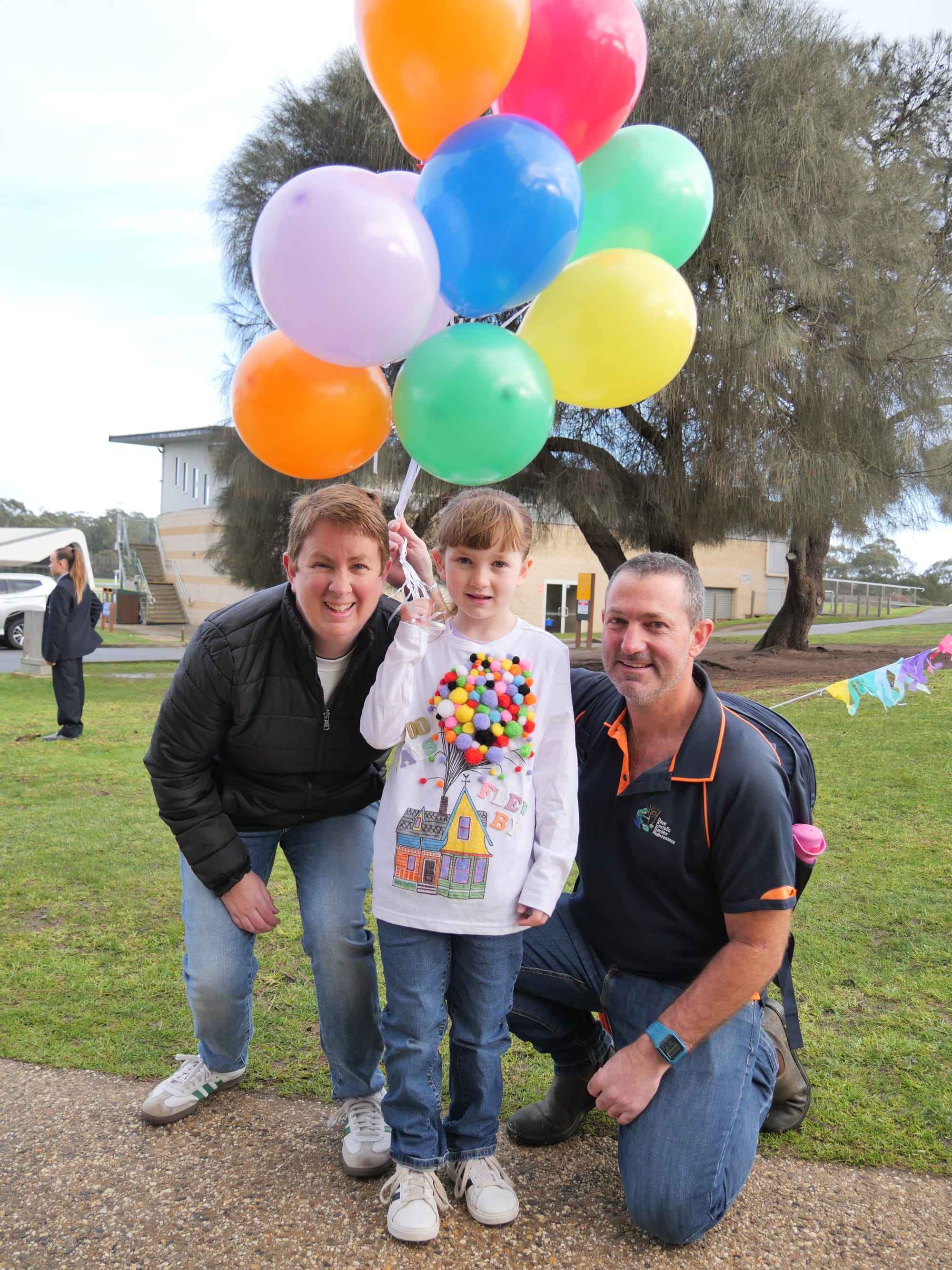 Preppy Jessica Costello’s costume themed around the animation ‘Up’ with 100 balloons, was quite impressive. Parents Tracey and Dave were proud to escort her to school on her 100th day.