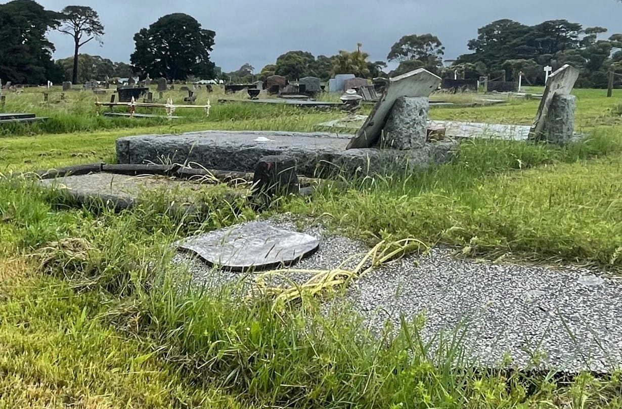 Shire puts contract out on cemetery woes