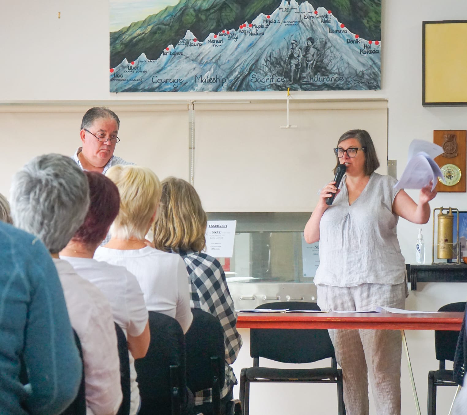 Fiona McMahon-Hughes helped lead the community session often referring to previous council plans put forward for the shared pathway. Ns29_4323
