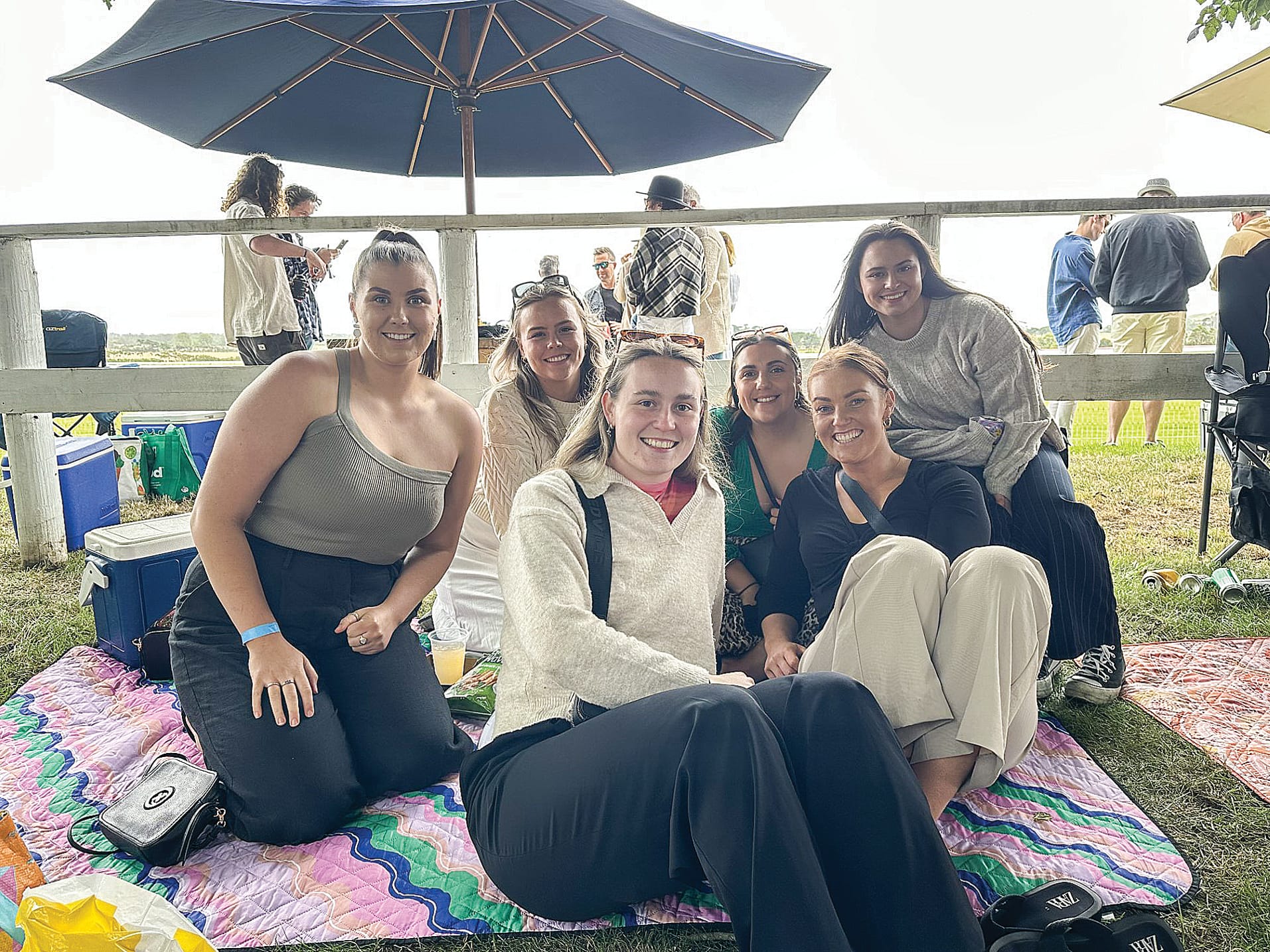 Laila Kane, Mollie Bloch, Ella Clark, Jade Ray-Aangarane, Britt Thomas and Elenor Kane were enjoying a picnic and some wines at the Woolamai races. ob02_0124