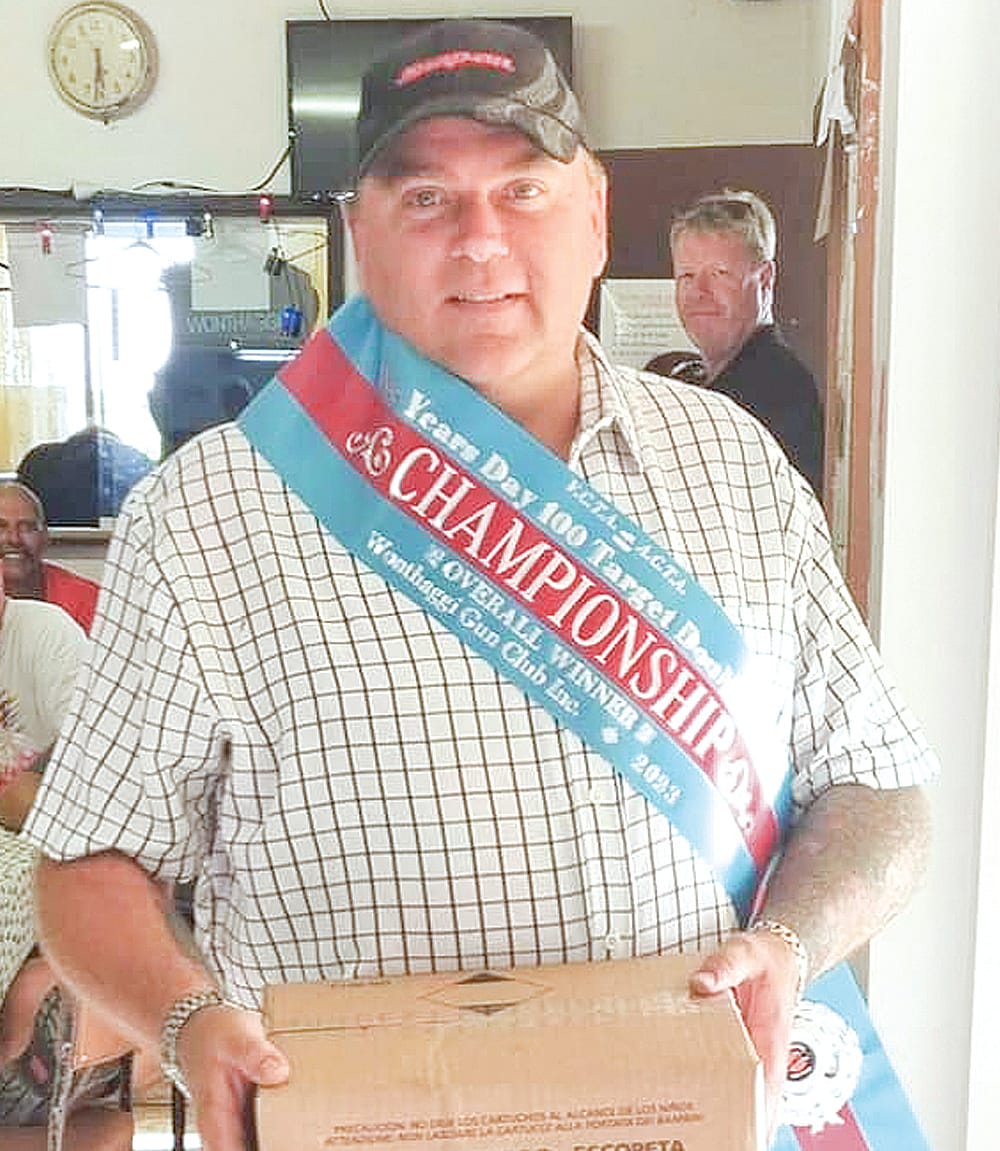 Overall New Year’s Day winner Kevin Gillespie took out a perfect 117 for the win.