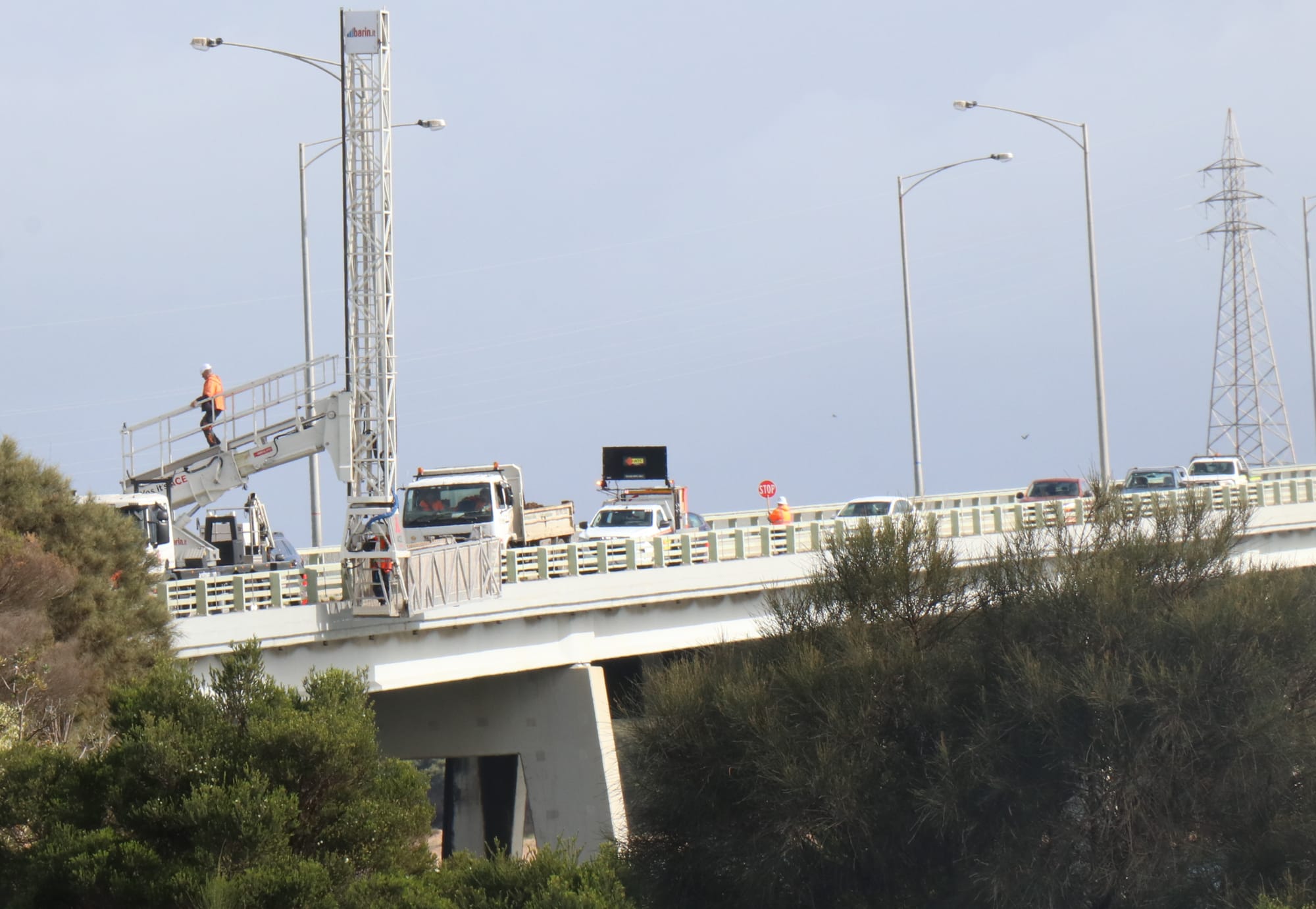 Expect delay on Phillip Island bridge