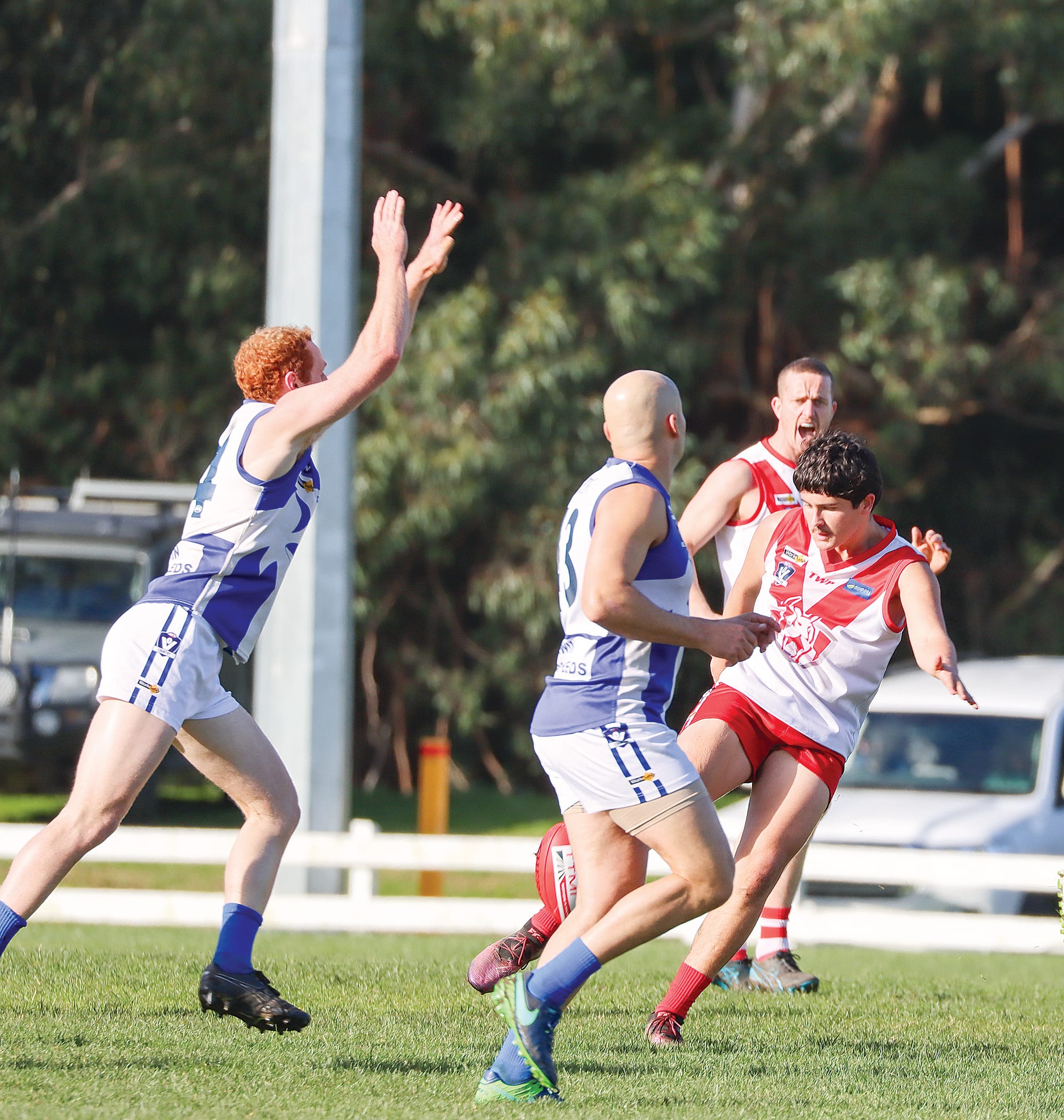 Fish Creek gets a kick away during its win over Tarwin. A42_2825