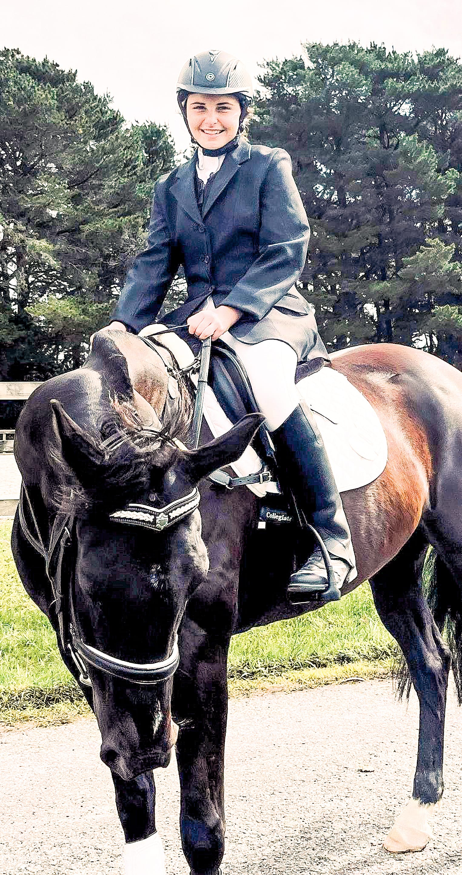 Bree Reid Riding Eclipse from Wonthaggi Pony Club.