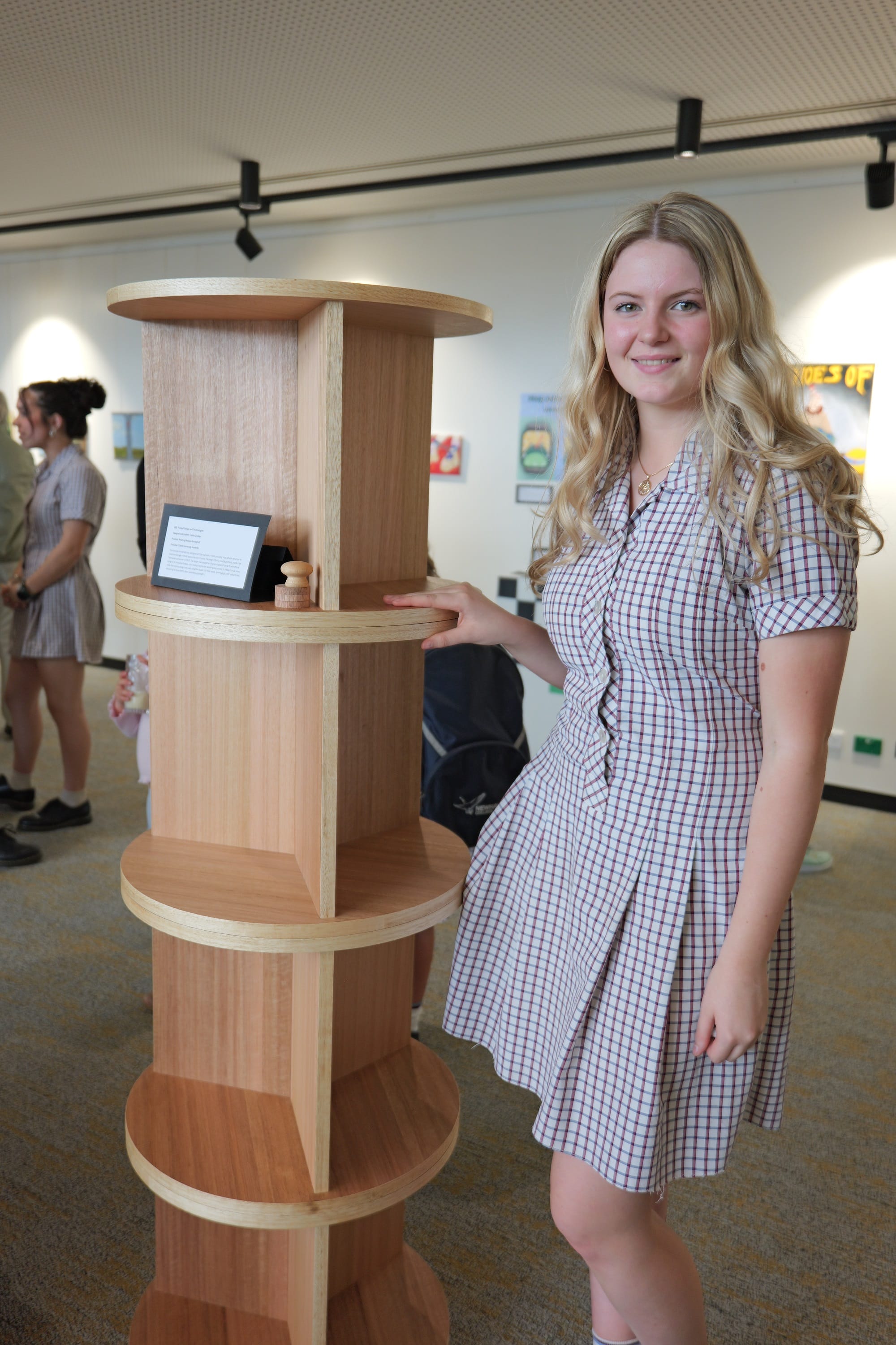 Tahlia Lindley shared her Tasmanian Oak modular shelving/ coffee table piece. Designed for small living spaces, such as university dorm rooms.