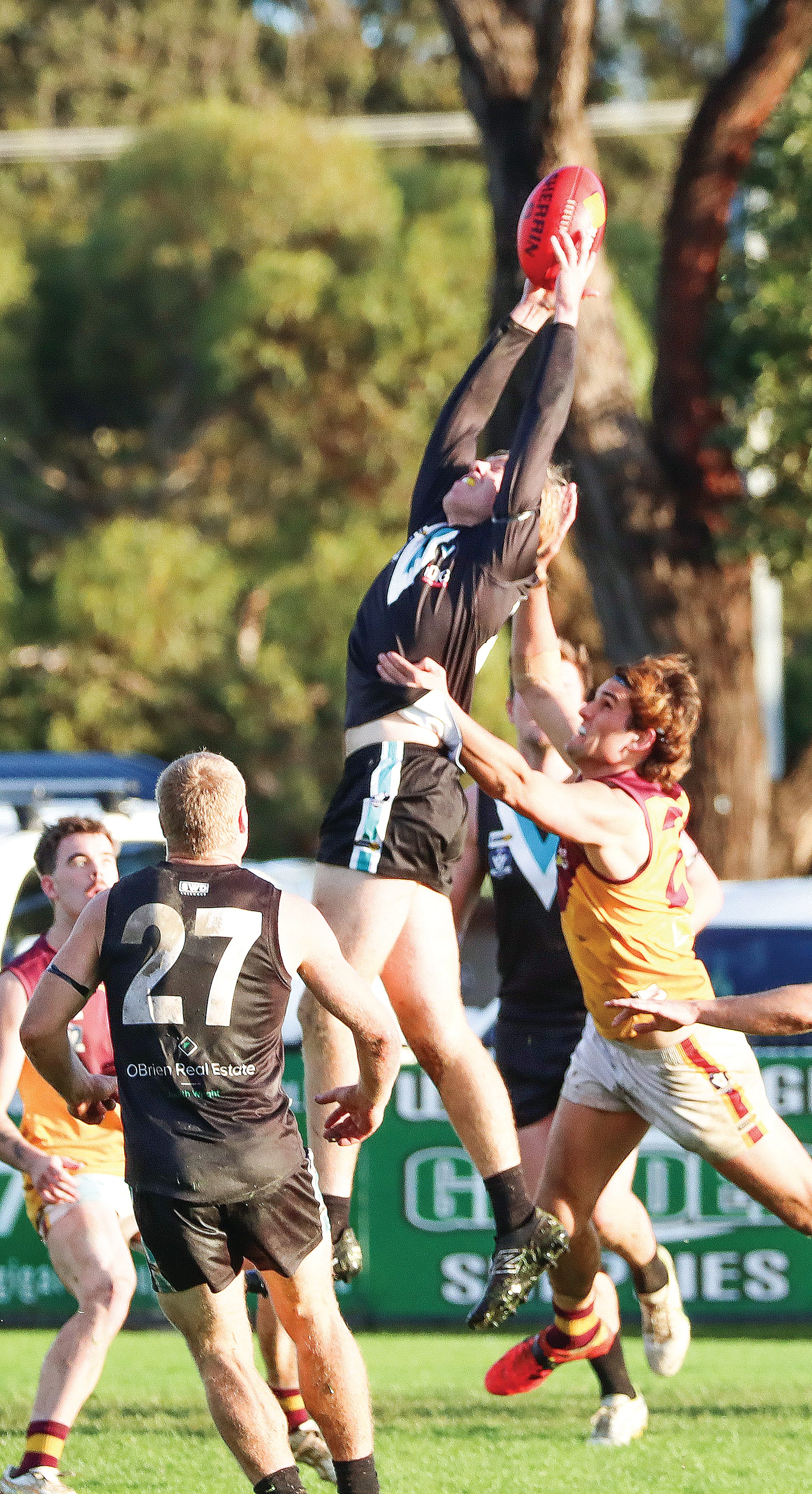 Power escapes Hawks’ fierce challenge