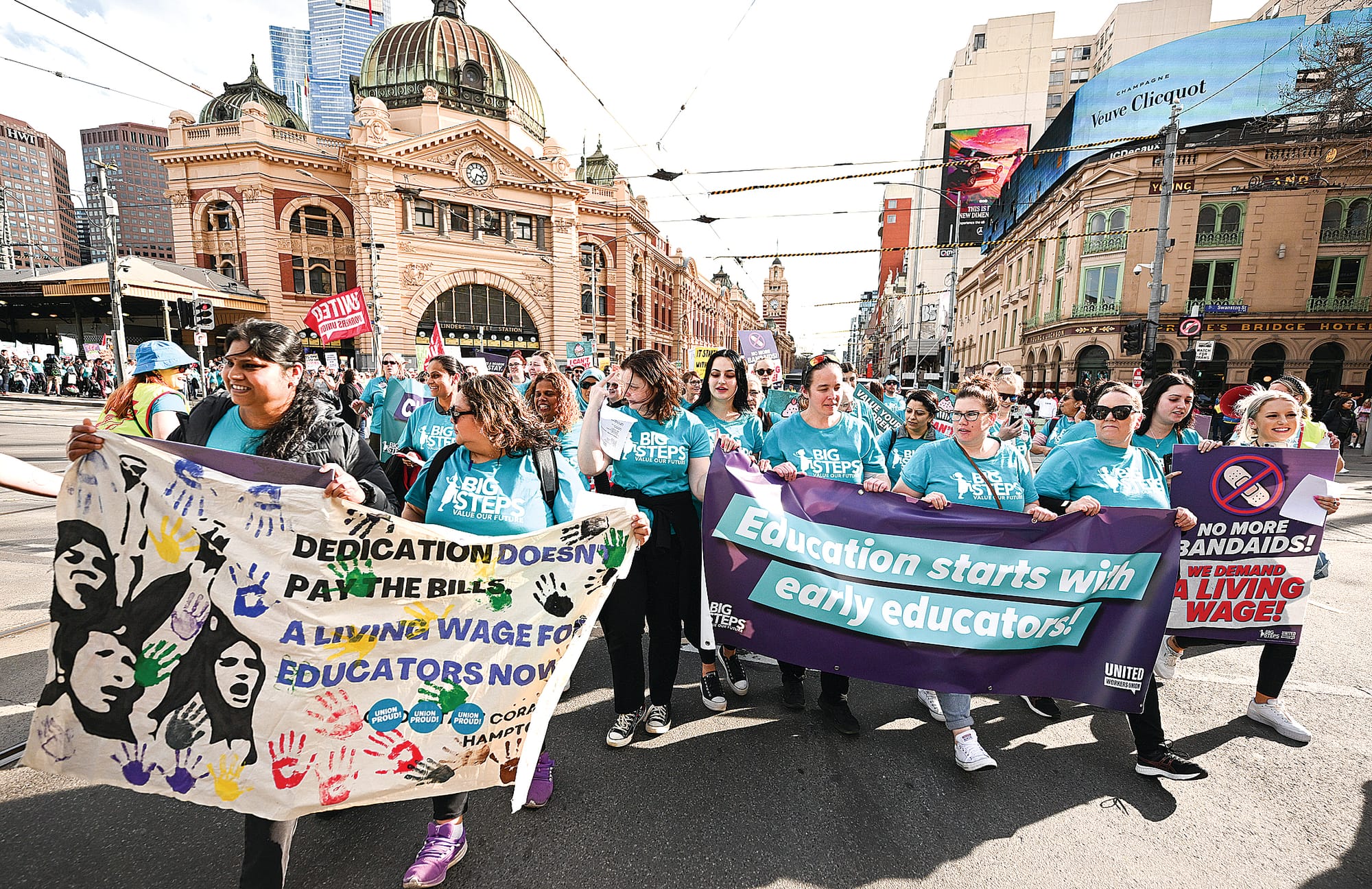 Childcare workers fighting for improved conditions