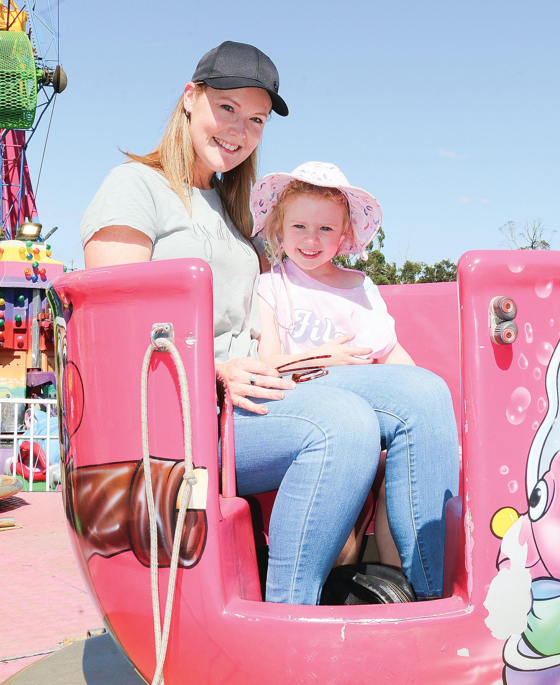 Leongatha’s Stephanie and Isla Kelly took a spin on the teacups at the Korumburra Show.