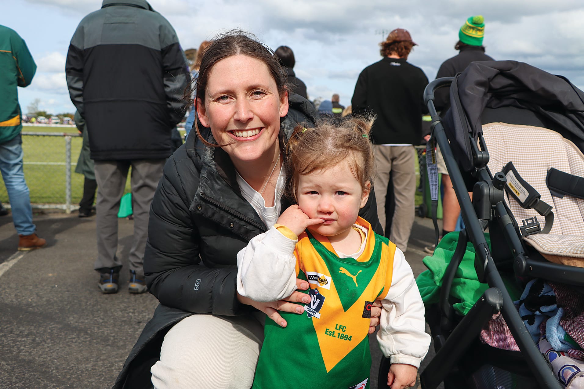 Elly Nagel and daughter Tully enjoy Grand Final Day in Morwell. A66_3924