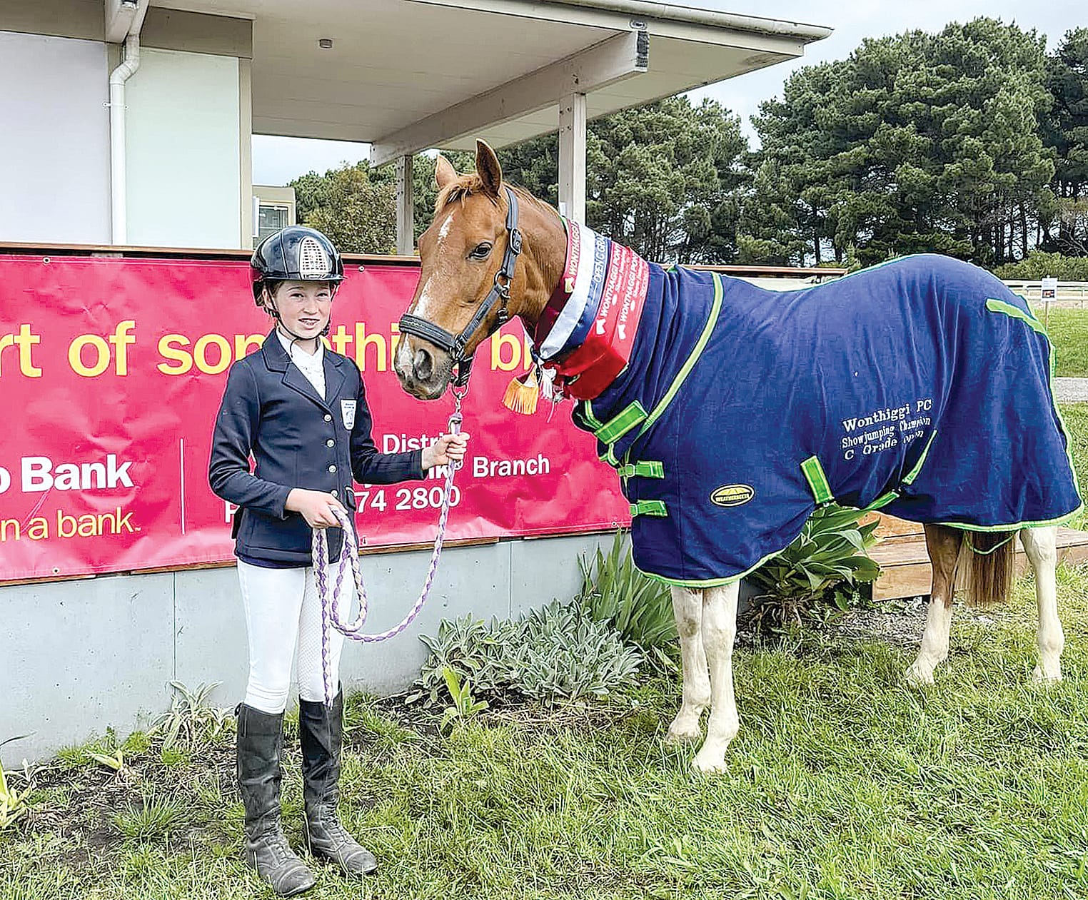 Open C Grade Champion Olivia Curtain and Xcella.