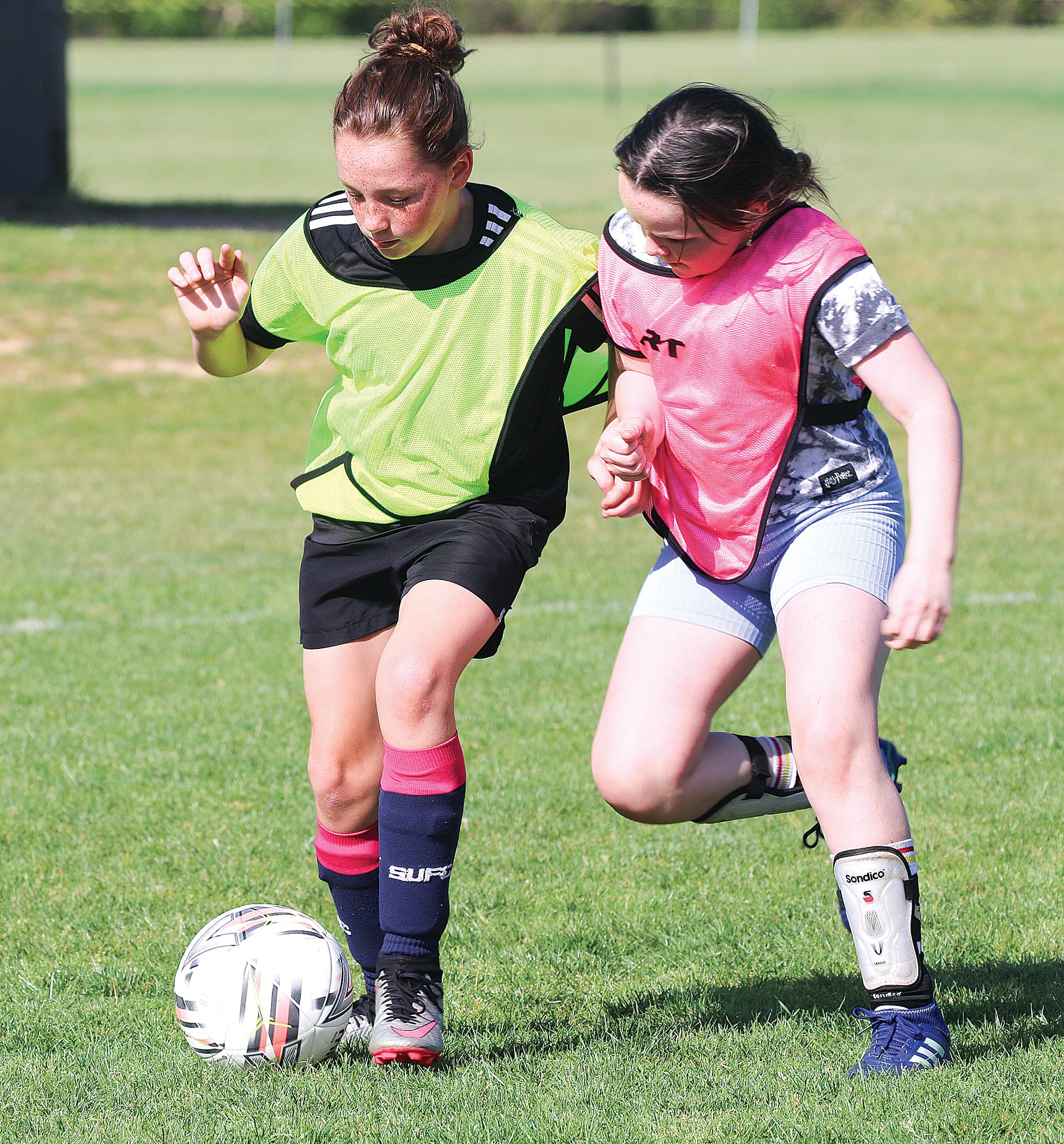 Beau Glenn and Amity Puncher competed for the ball in Wednesday’s Go Fives game.