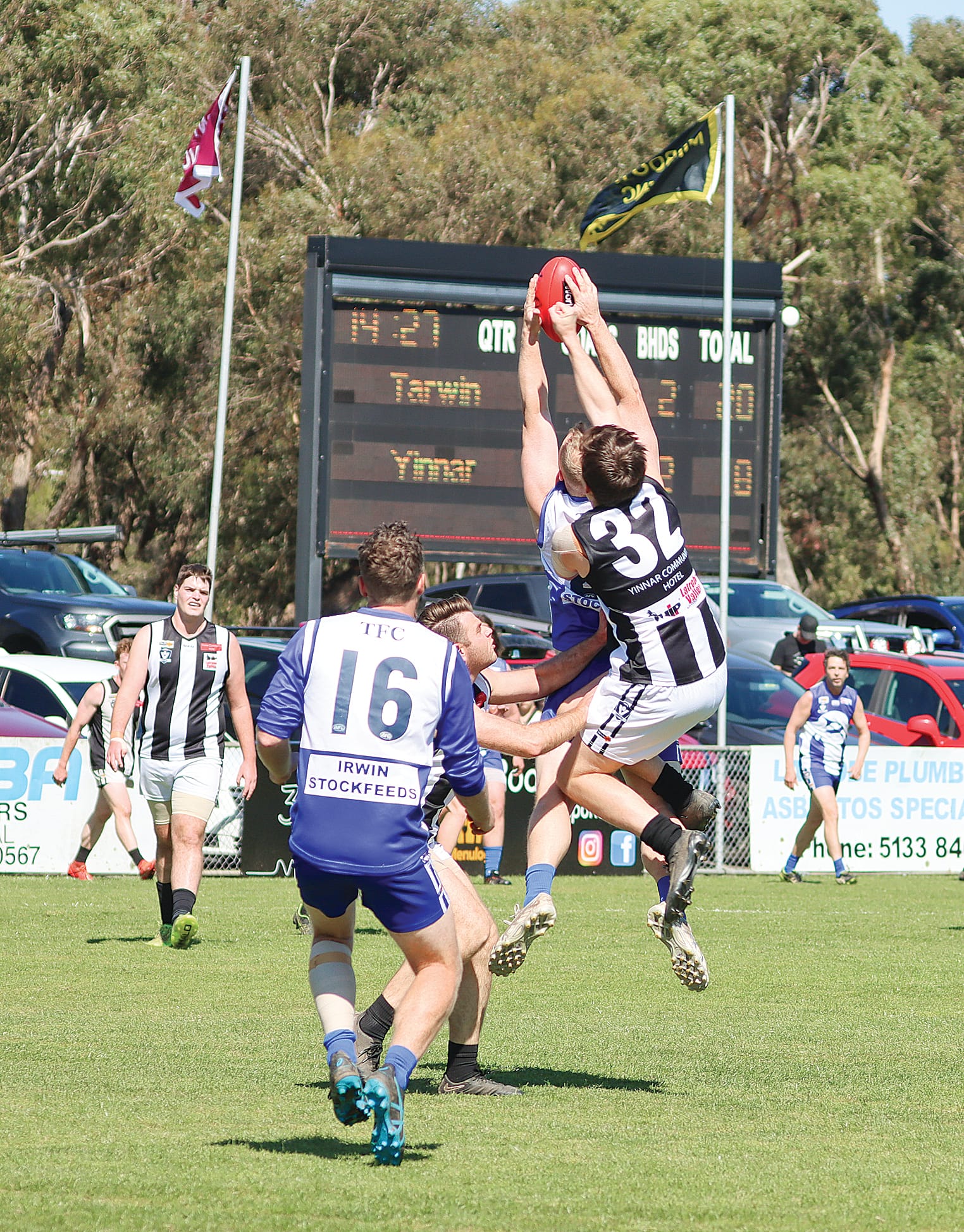Tarwin and Yinnar battle for aerial ascendency early in the Reserves Grand Final. A33_3823