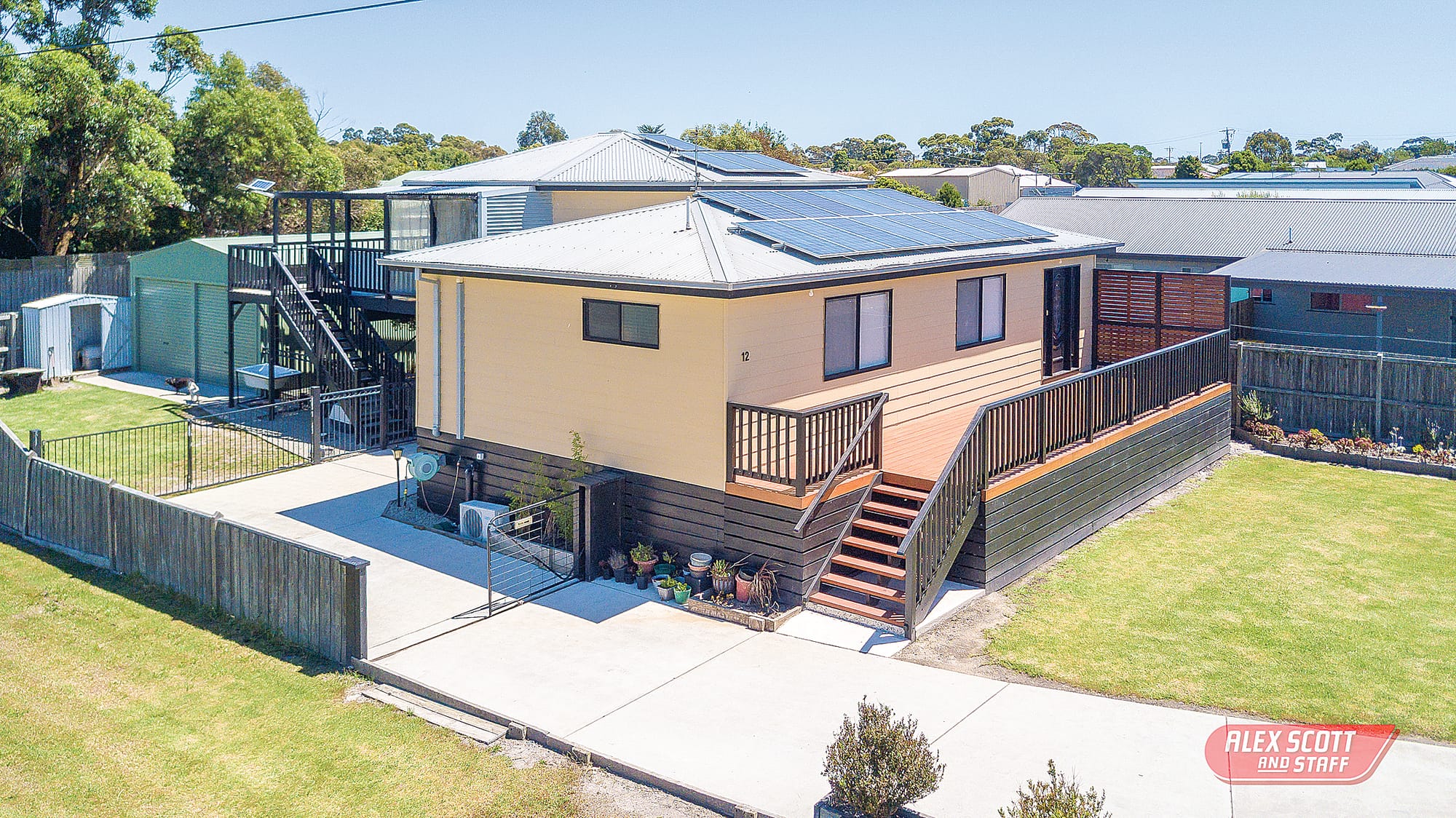 Quiet court location