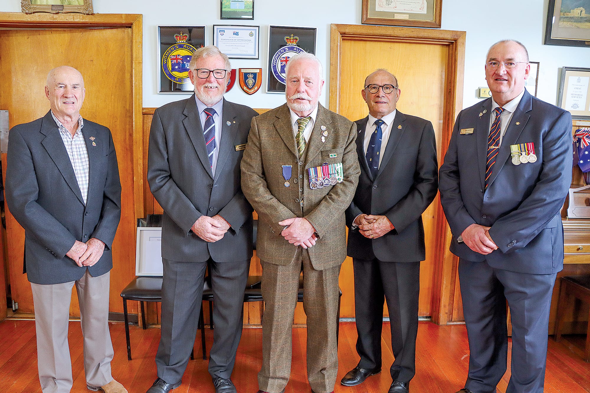 Lindsay Guerin of Inverloch RSL, RSL Victoria State President Dr Robert Webster OAM, Meritorious Service Medal recipient Perry Neil, Korumburra RSL President David Jackson and member Tony Moon. A45_3723