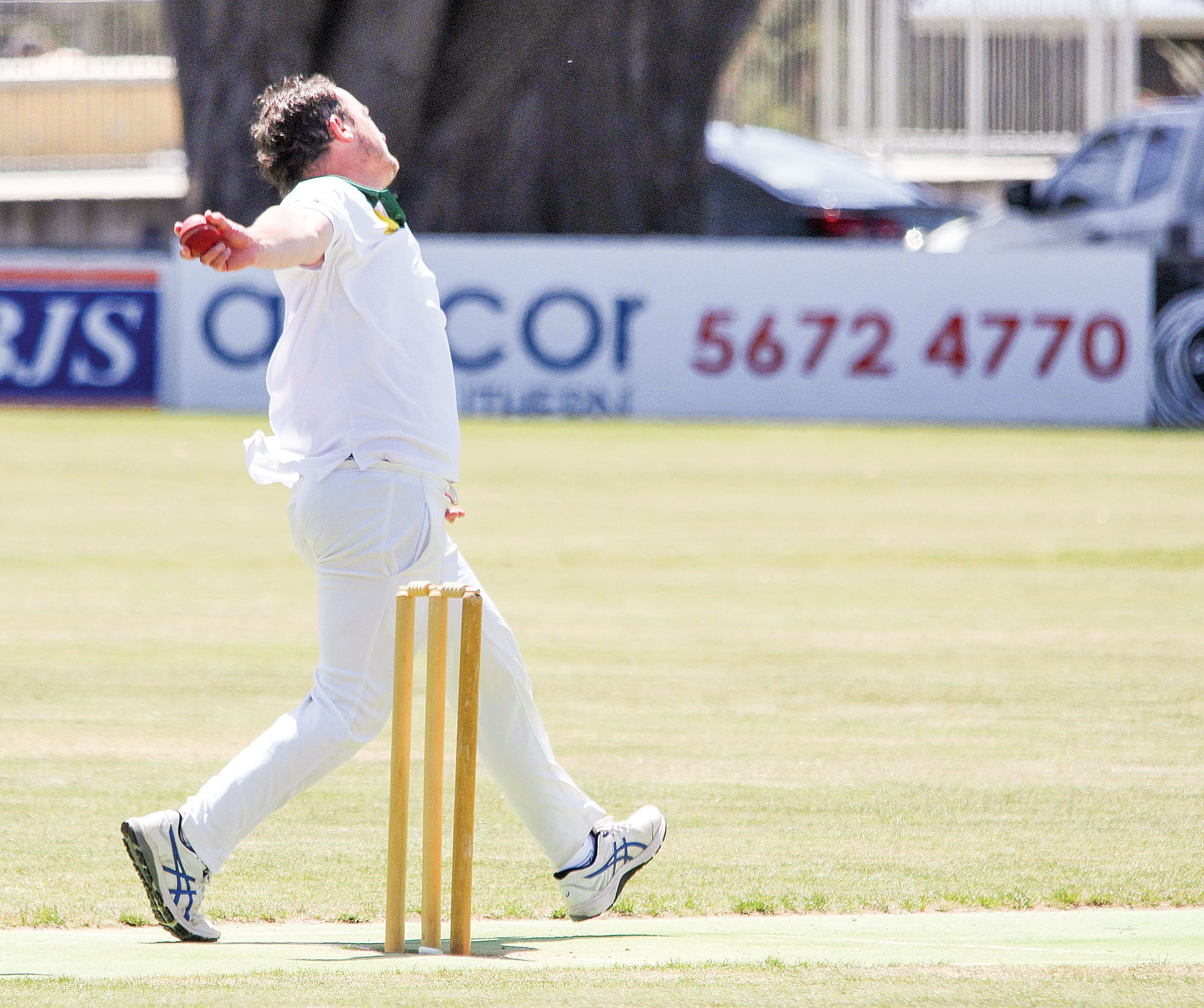 Sam Clark bowls for Leongatha in their match at Cowes last weekend.
