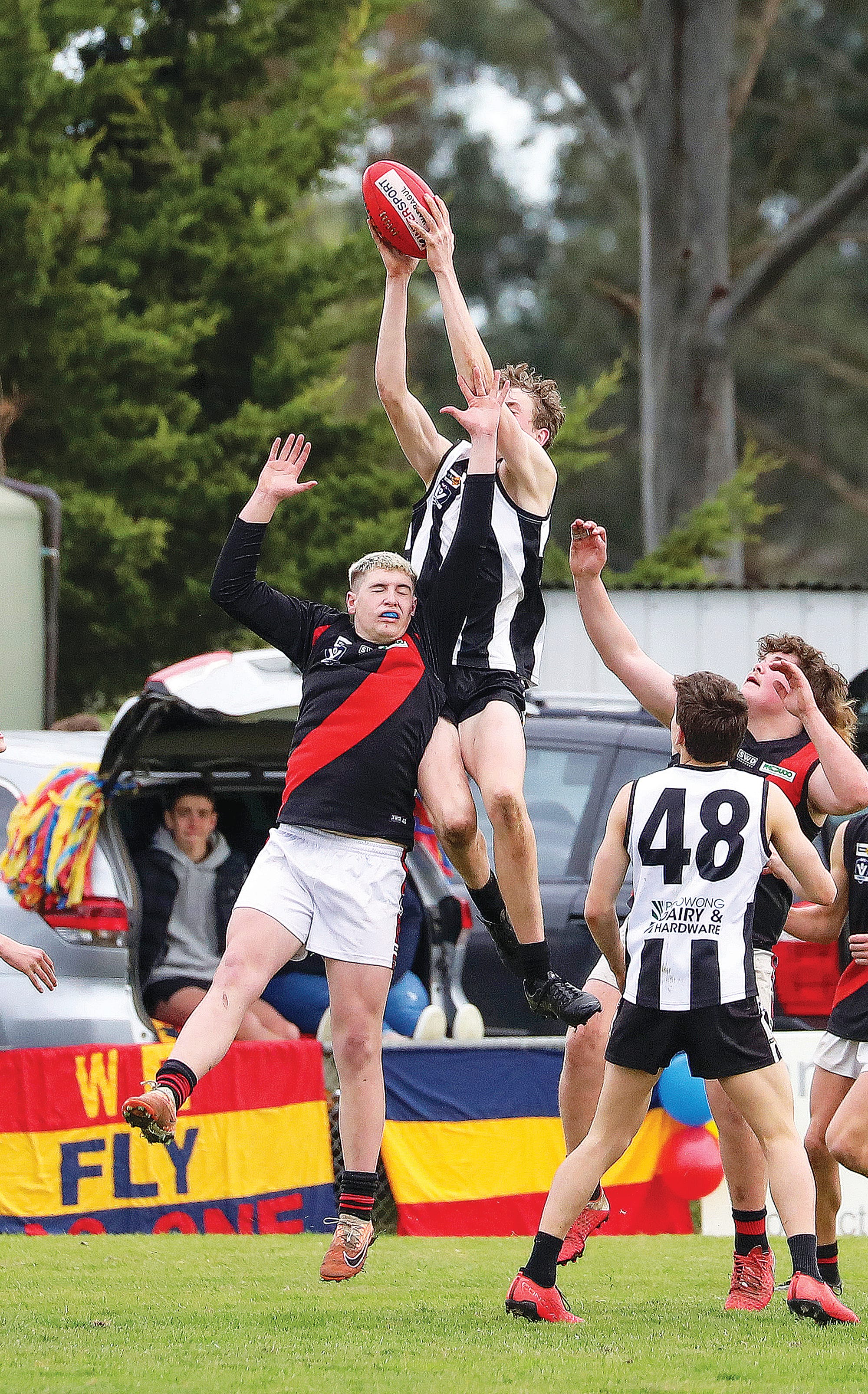 Poowong steady in elimination final