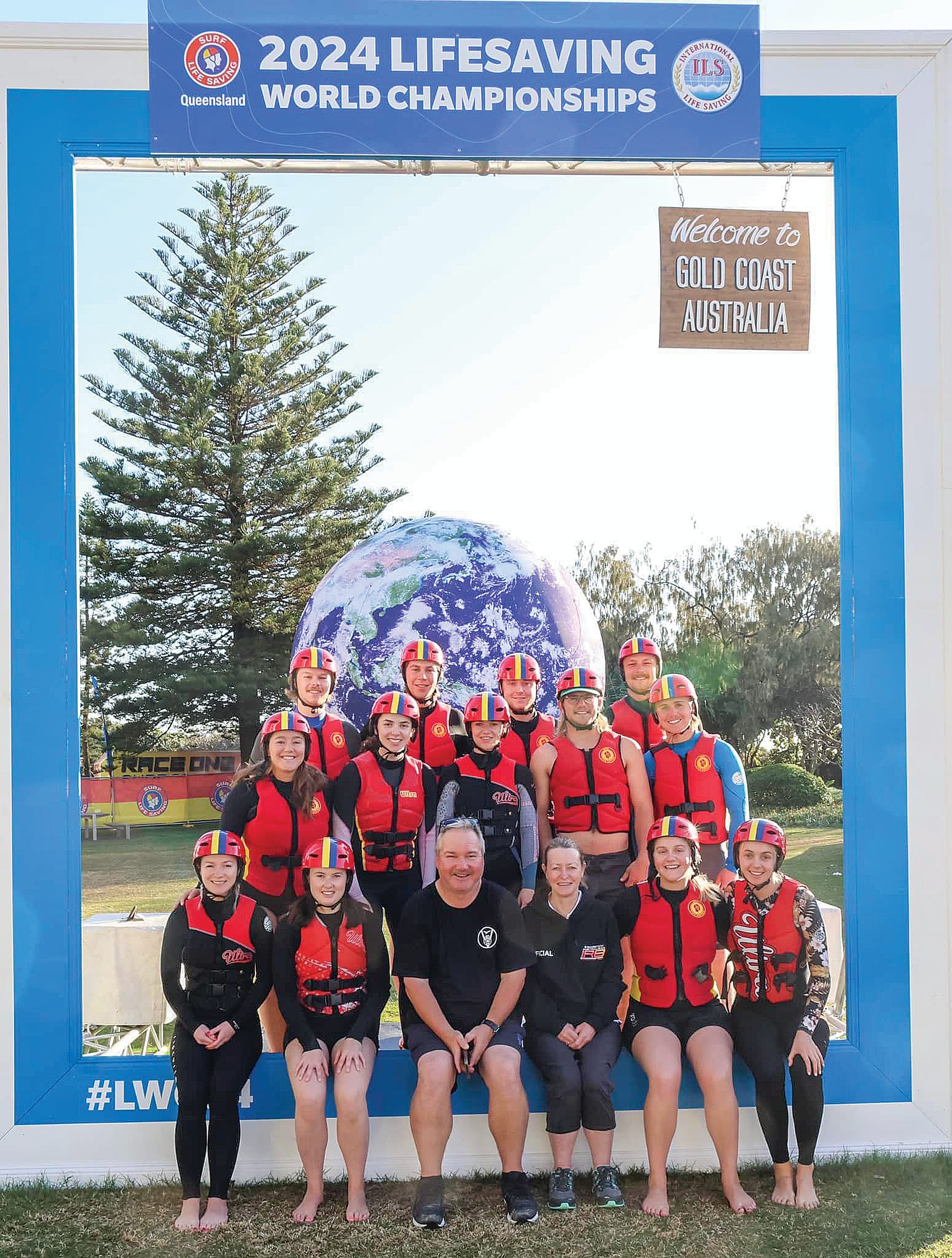 Venus Bay World IRB team (L-R from rear). Andrew Moore, Blake Harvey, Kieran Randall, Austin Timmins, Ella Arnold, Sabrina Lombardo, Caitlyn Overall, Declan Woolf, Lachlan Hickey, Rhiannon McCorriston, Sophie Glasson, Marty McCorriston, Elise McCorriston, Alice Webb and Tyla McAlear.