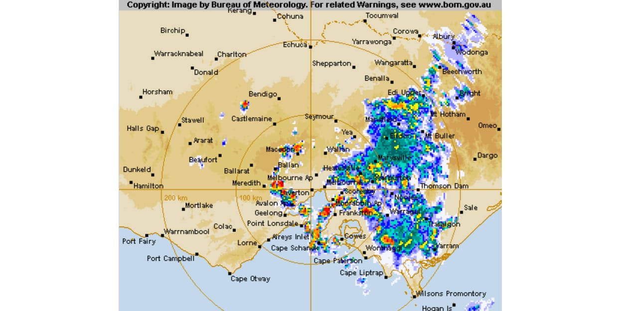 Weather warning: Large hailstones, heavy rainfall