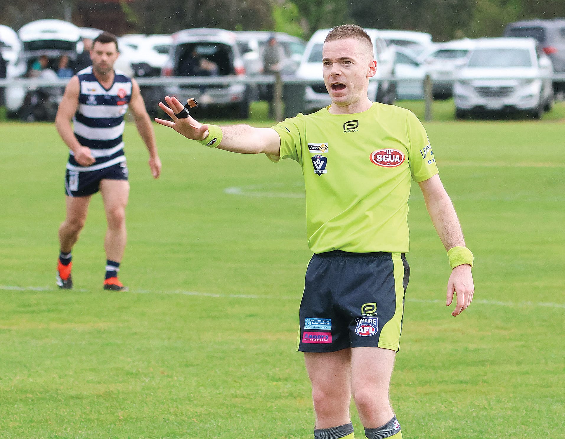 Umpire celebrates Milestone 500th match