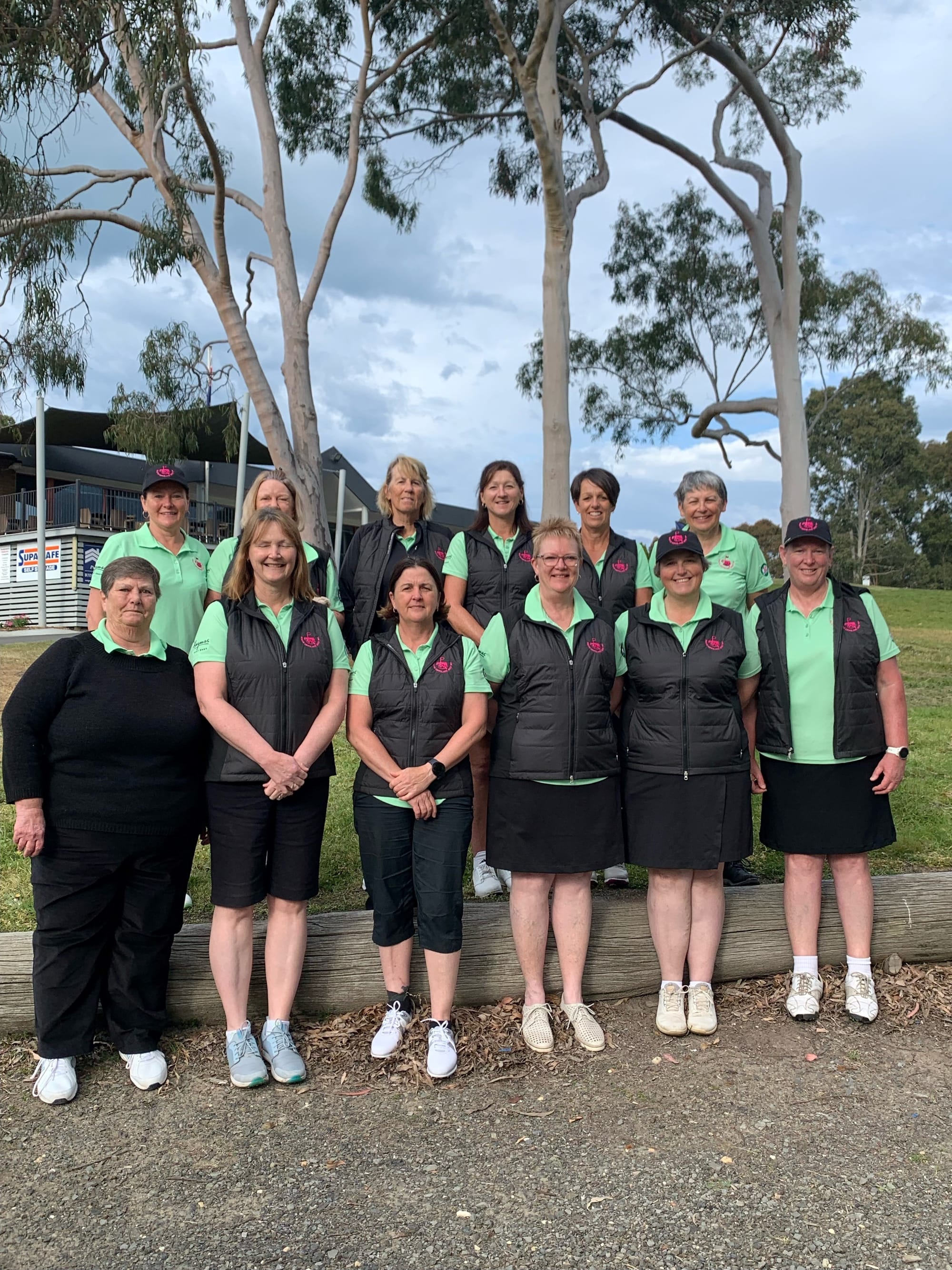 Andrea Thorson, Sue Hoskin (assistant manager) Robyn Galloway, Marissa Cossan, Shelley Snooks, Elly Berryman, Sue Wylie (Team manager) Rena Casey, Jennifer Sullivan, Sharon Rayson, Rebecca Thomas, and Merryn Dear.