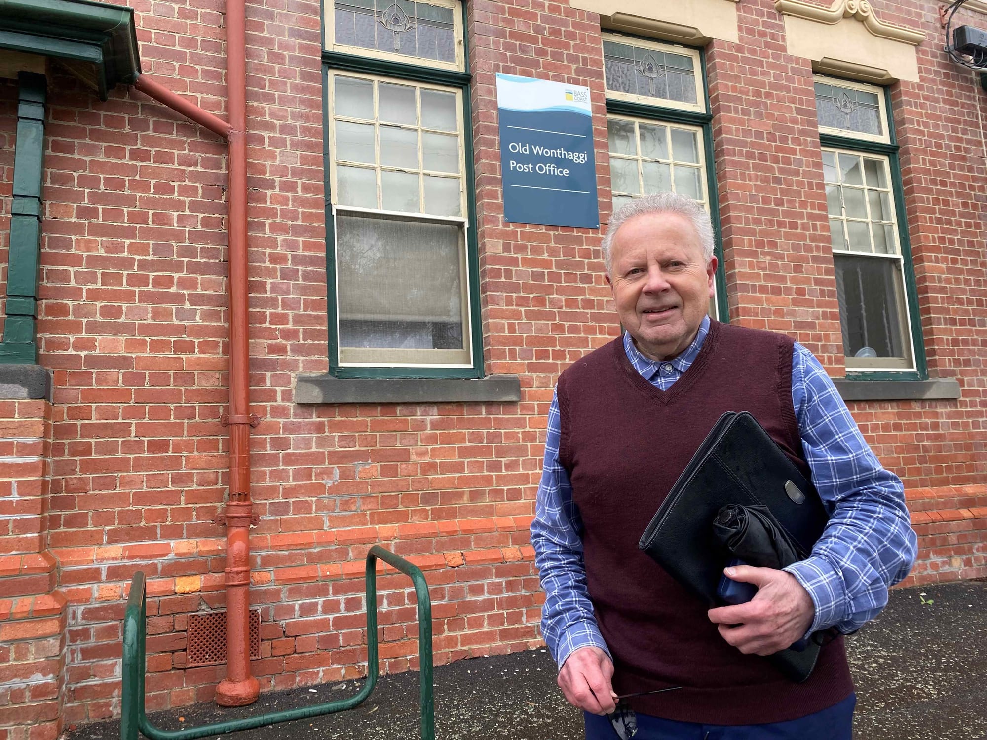 Veteran Bass Coast councillor Les Larke rides again