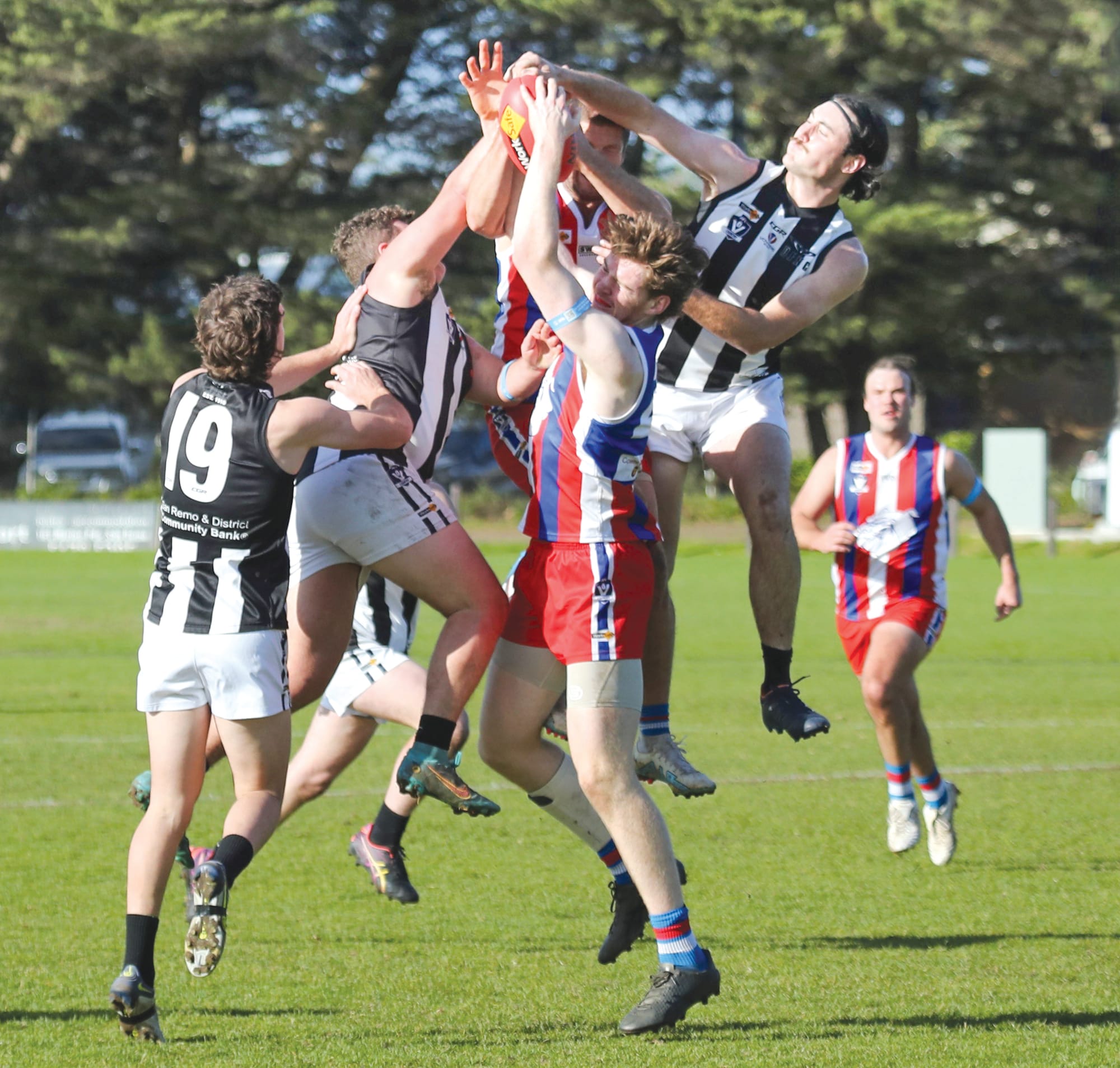 Honouring those who have been impacted by road trauma, Dalyston and Phillip Island wore blue armbands with pride during the recent TAC AFL Victoria Road Safety Round.