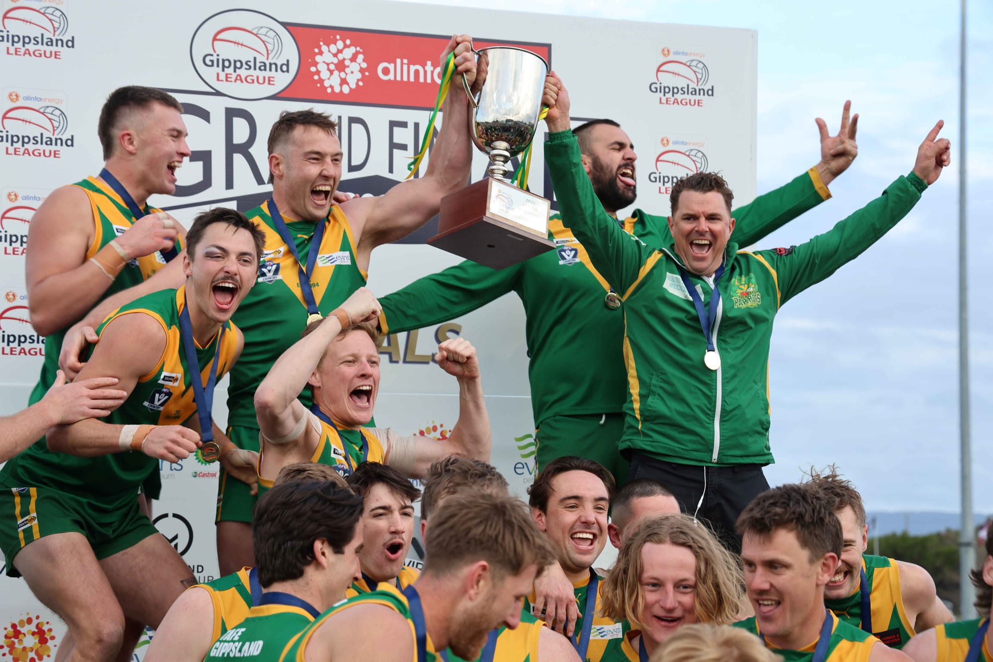 Perfect Parrots make Dyson’s day in Gippsland League grand final