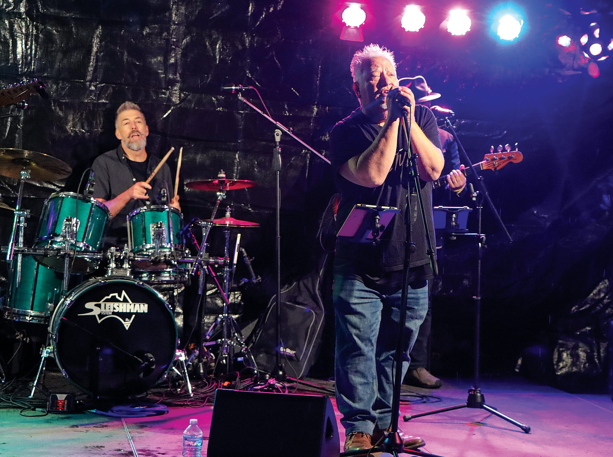 Hot Tub performs. A46_2325