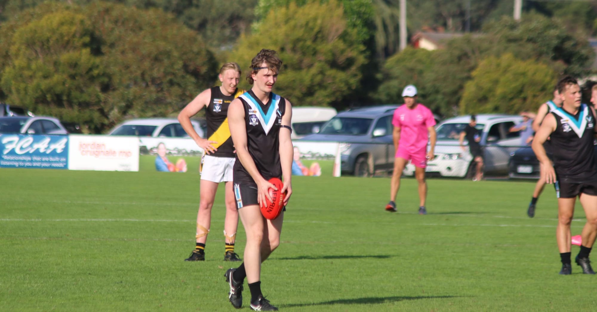 Sport shut down again