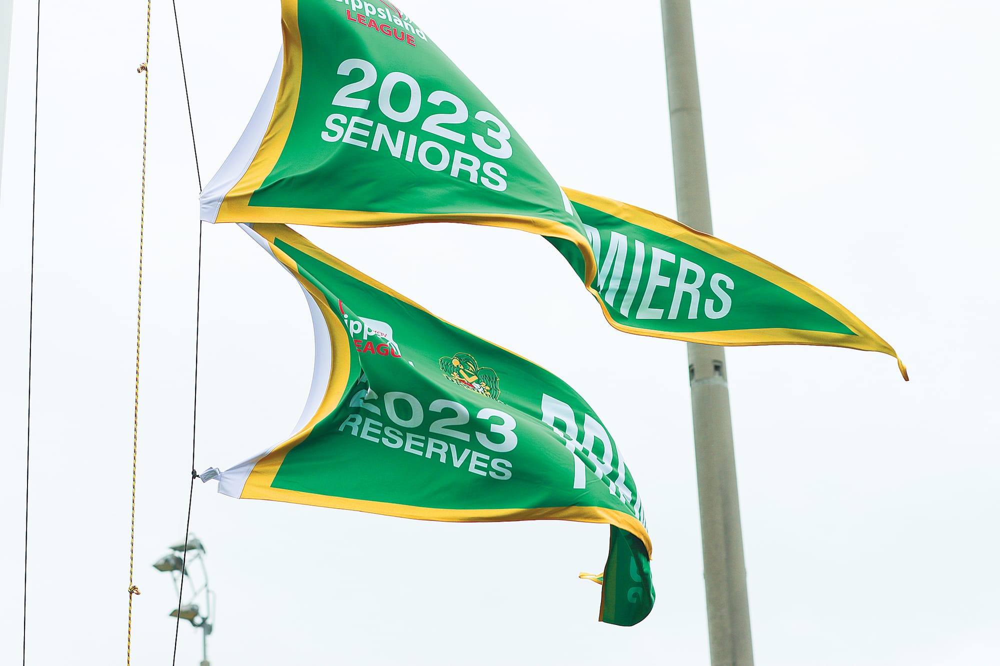 Leongatha’s 2023 Seniors and Reserves Premiership flags fly high at the Parrots’ nest. A10_1524