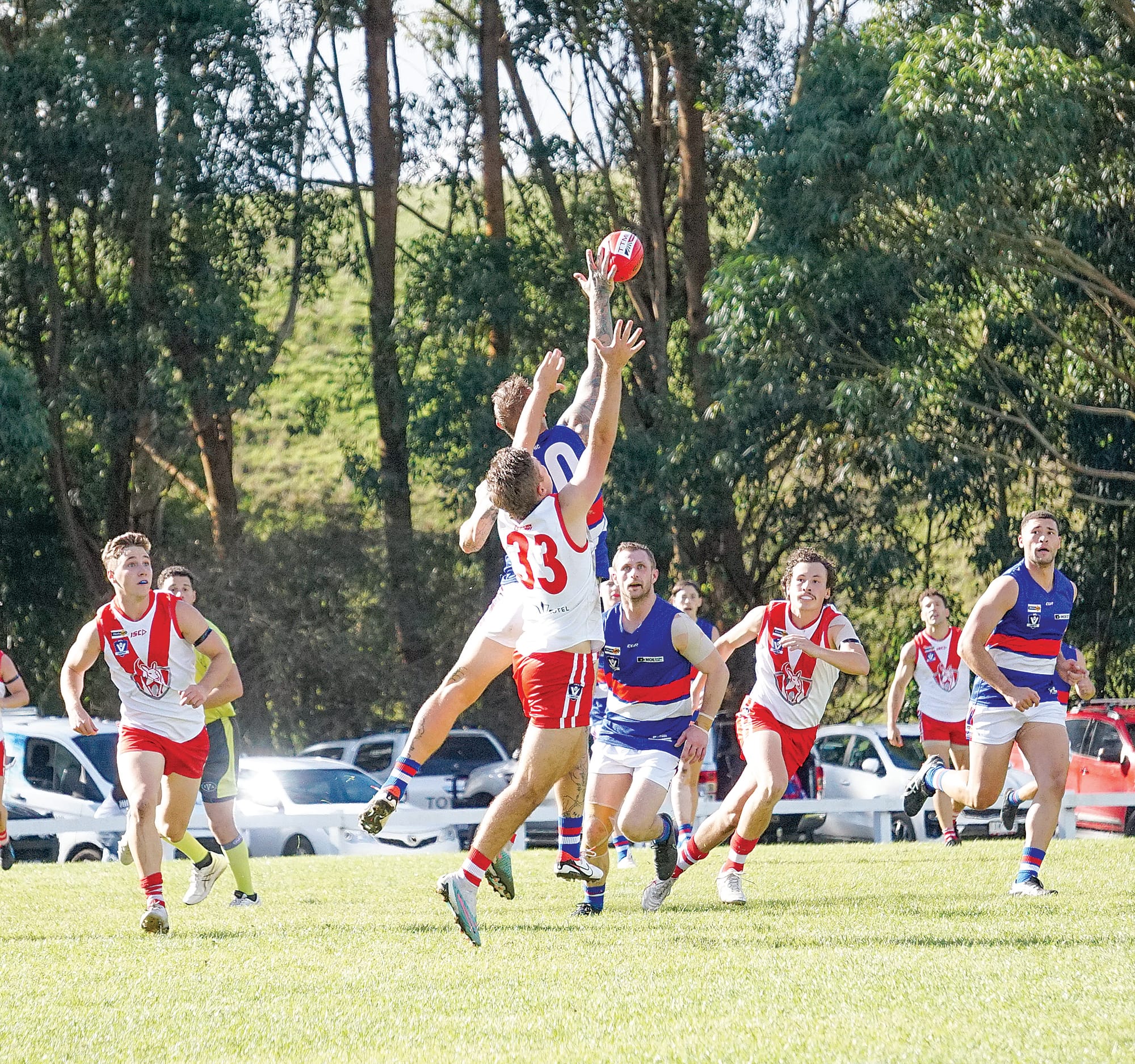 Darcy Berryman flies up but can’t match Newborough this time. Ns21_1624