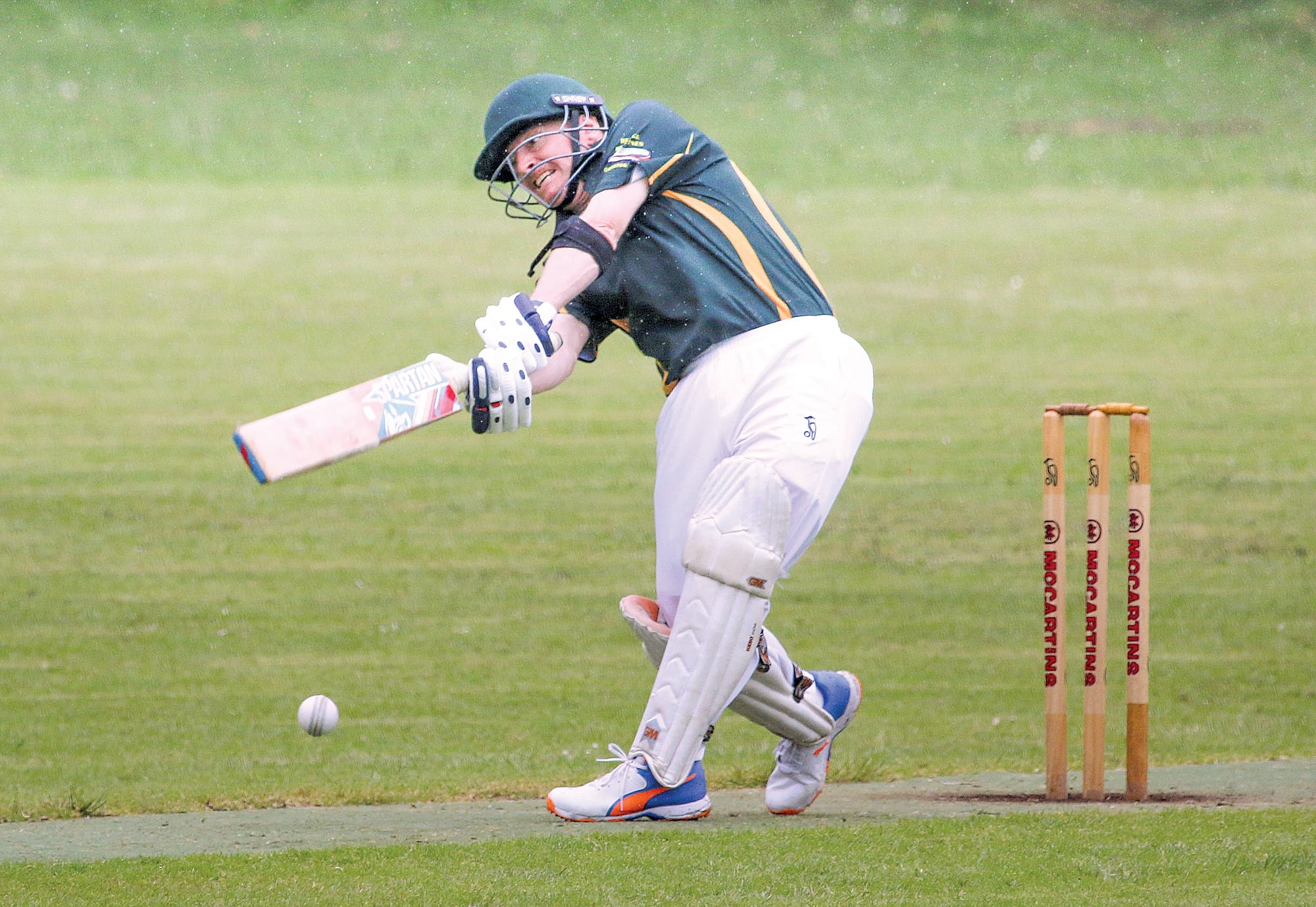 Nigel Hodges scored 92 not out in the tied game between Leongatha Town and Glen Alvie.