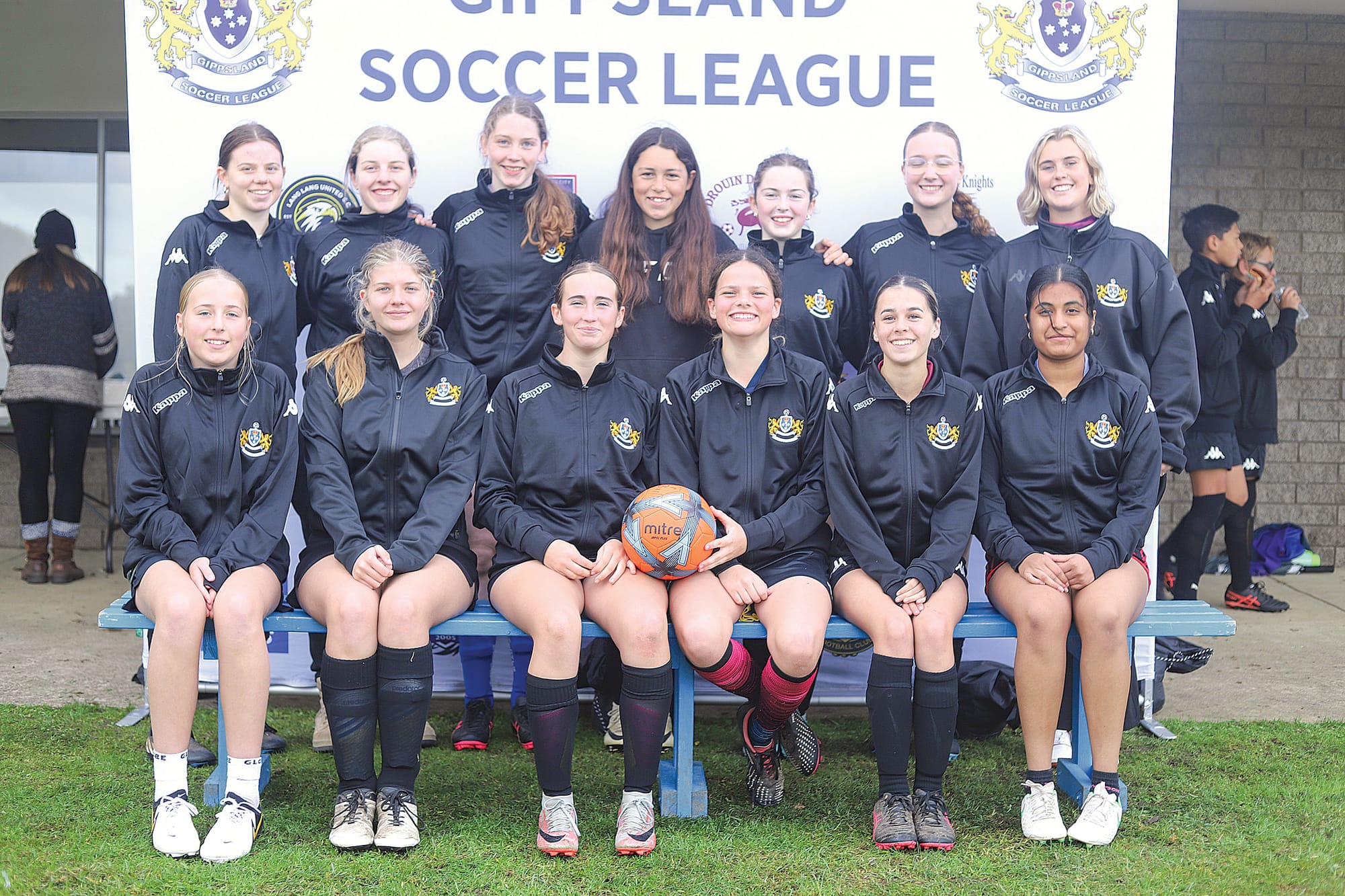 2024 Under 18 Girls Country Championships team.