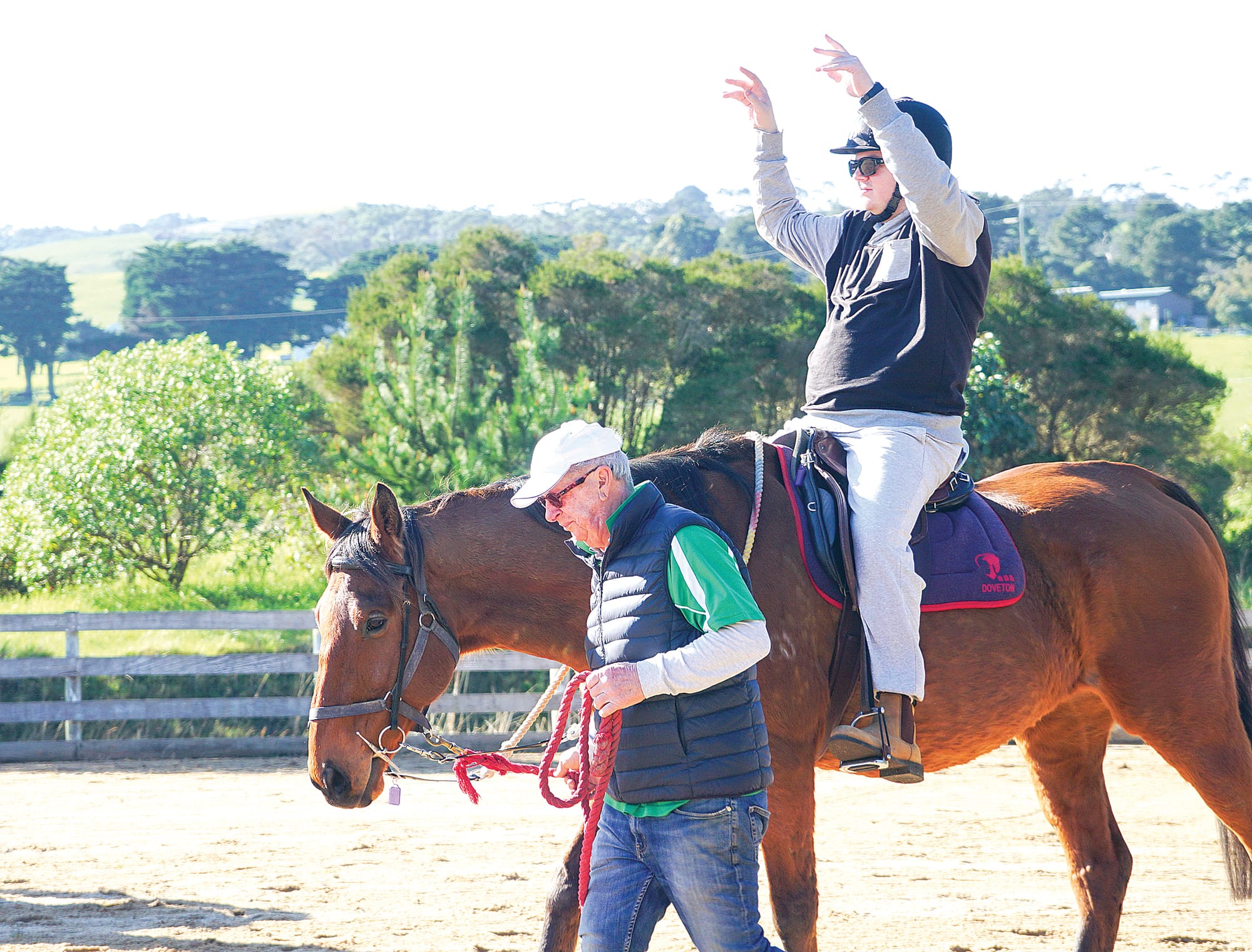 Bruce Spiden is pictured guiding one of the RDA participants at Woolamai. Ns033223