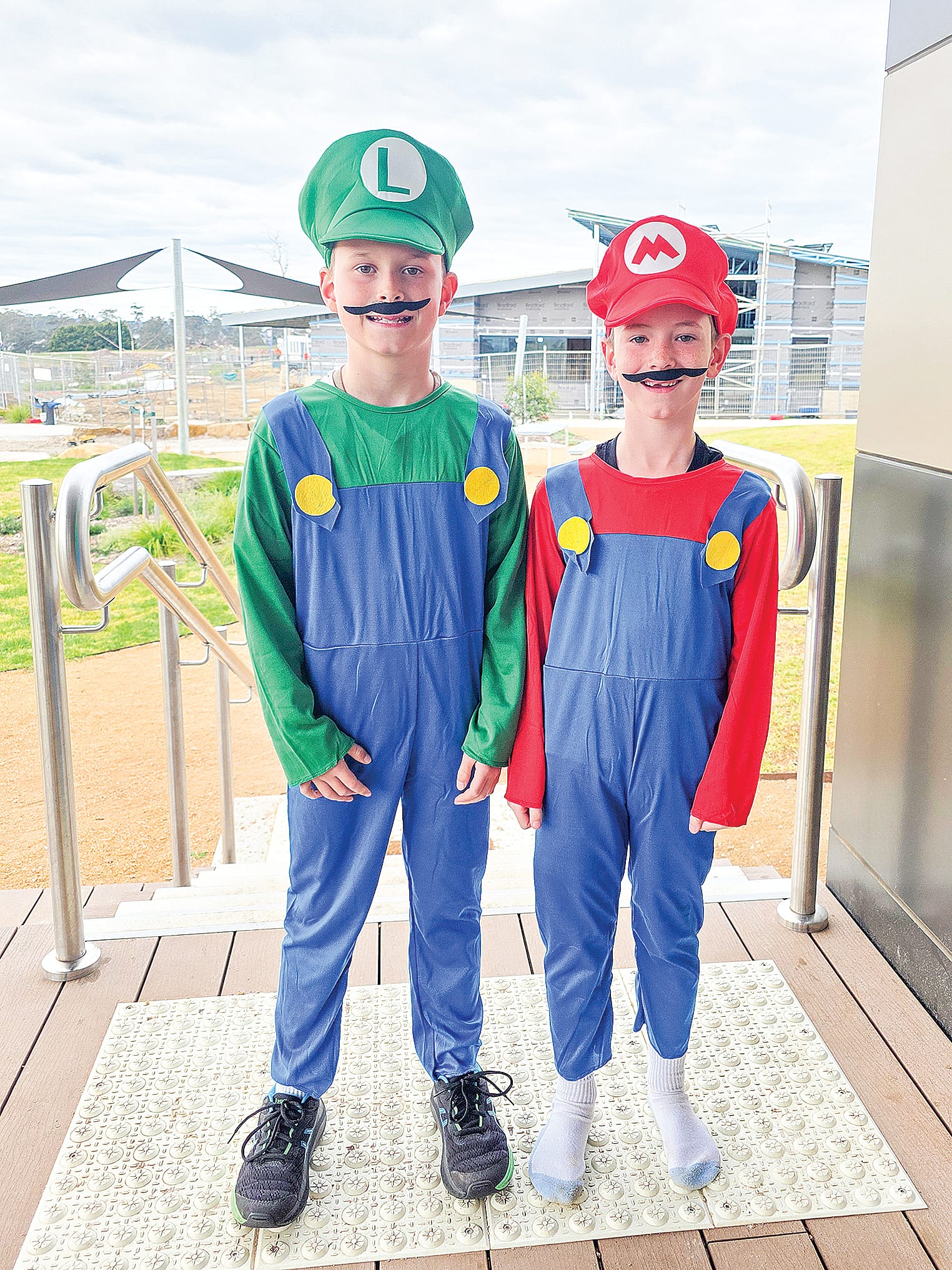 Finn and Reef McDonald as the Mario Brothers.