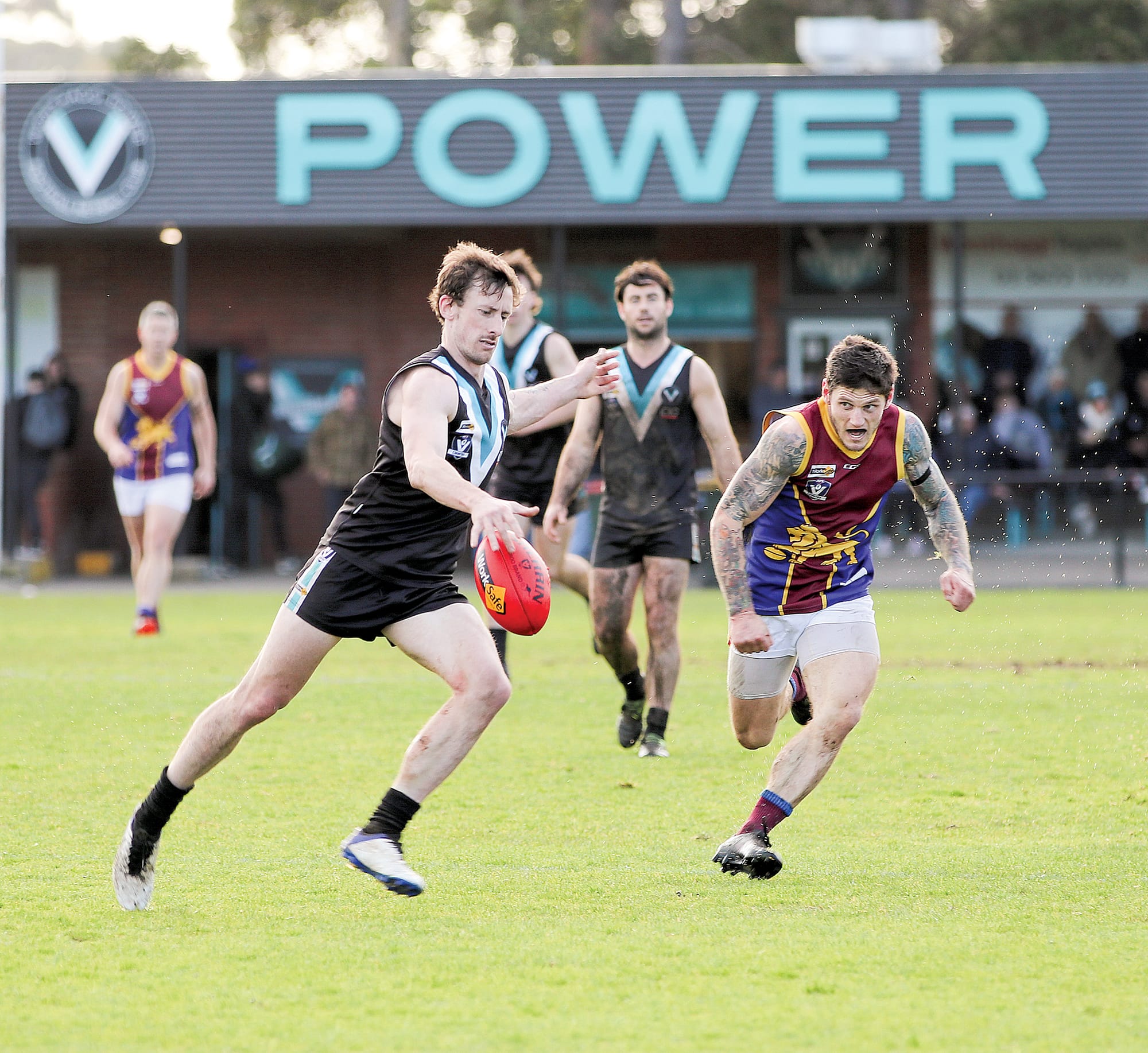 Travis Krause gets through and retains strong pressure on Moe in the third quarter. Z46_3422