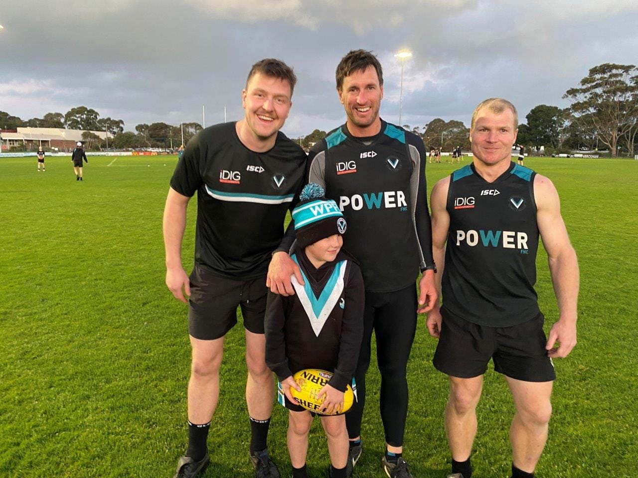 One change each: Now all roads lead to Morwell for Parrots and Power